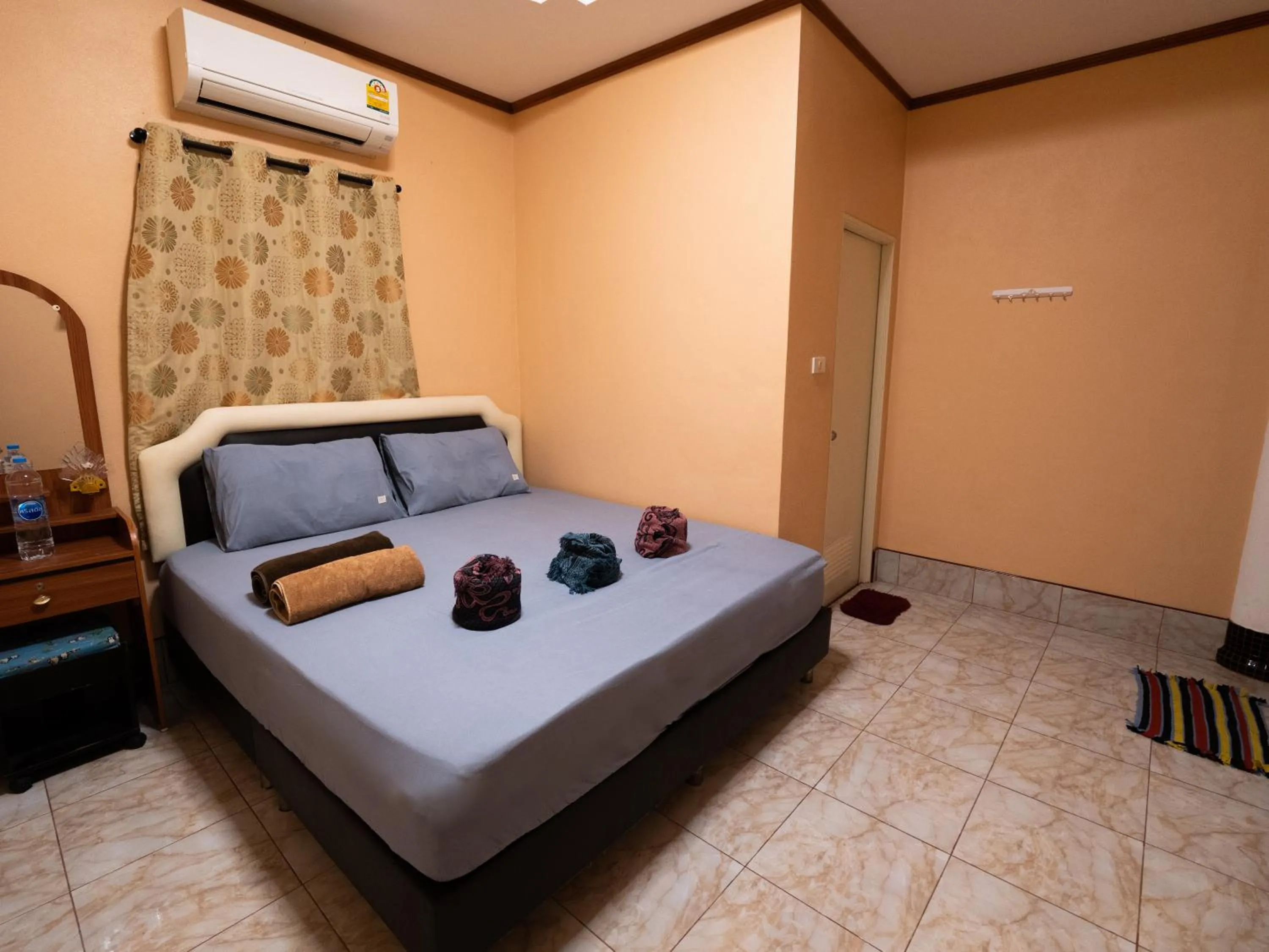 Bed in Boonsong Guest House