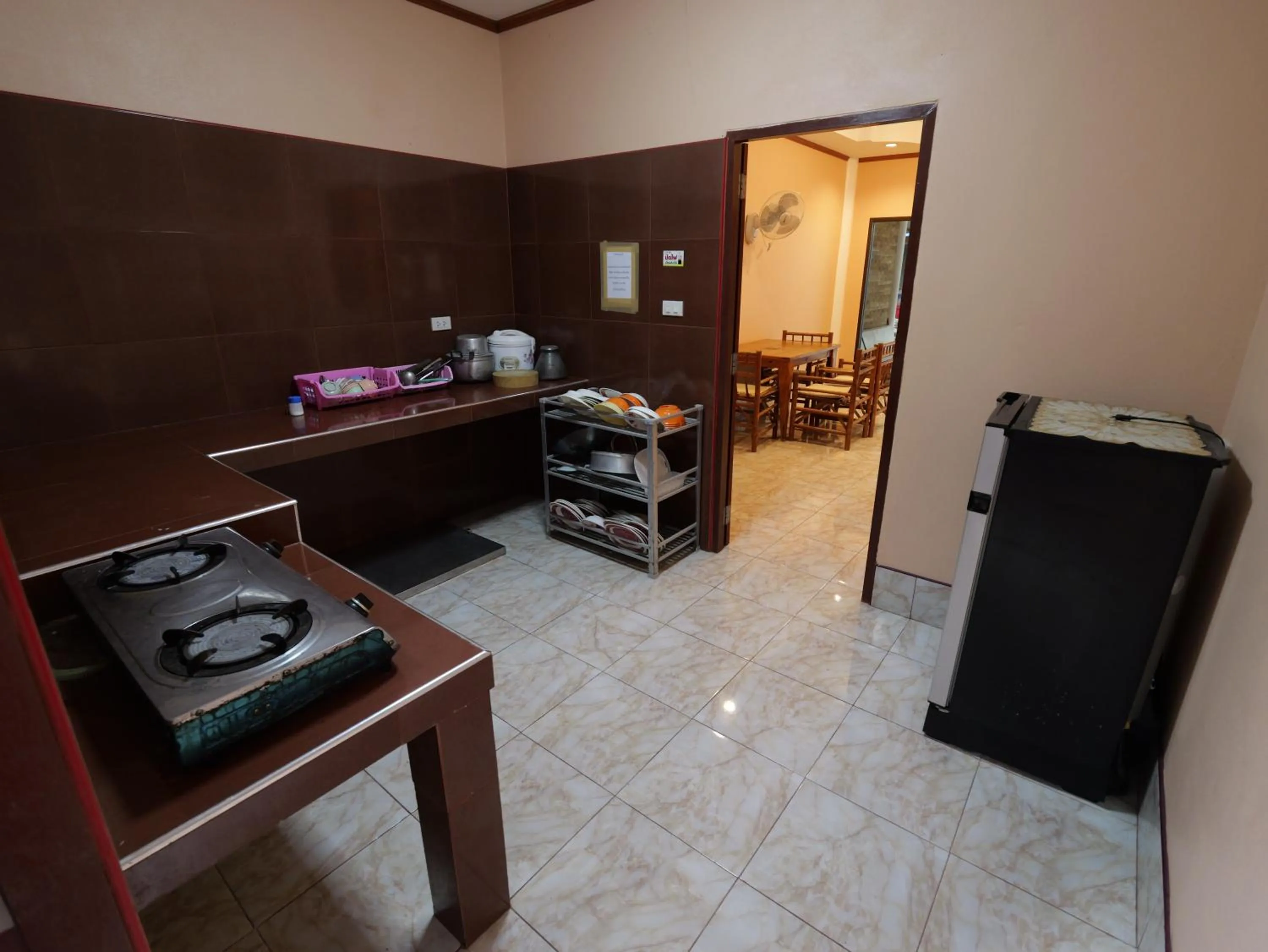 Kitchen or kitchenette in Boonsong Guest House