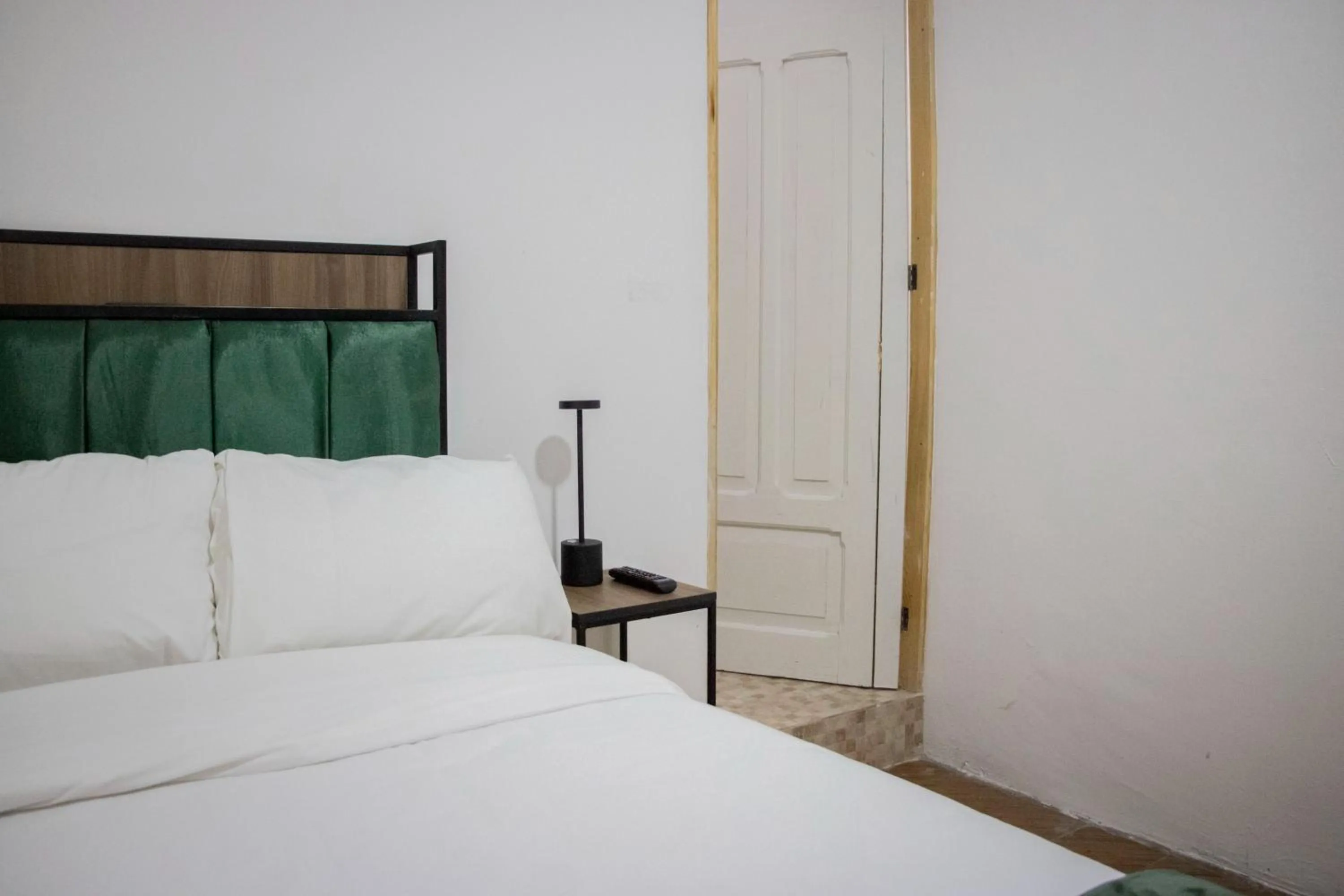 Bedroom, Bed in Collection O Patio Zaragoza