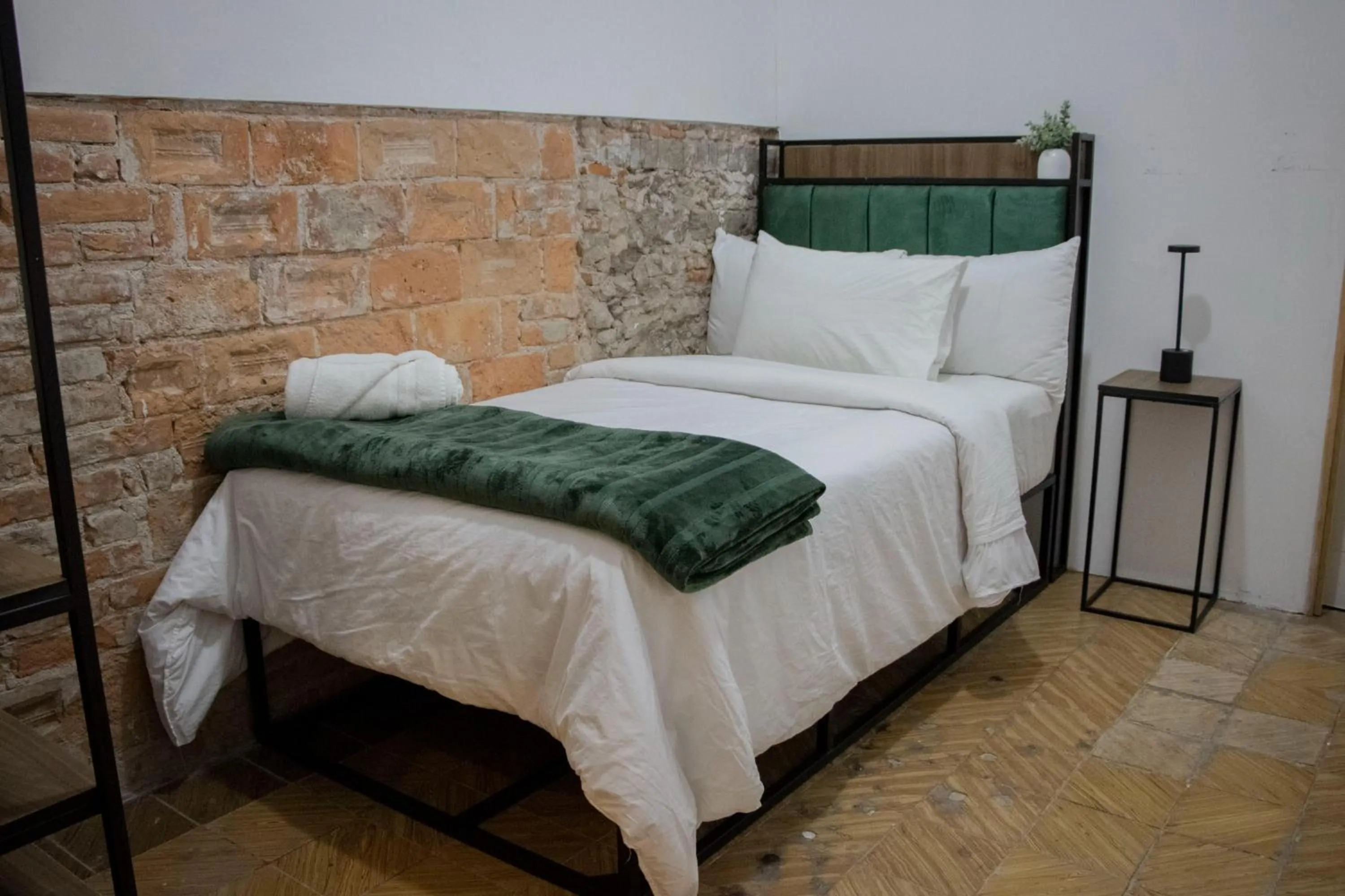 Bedroom, Bed in Collection O Patio Zaragoza