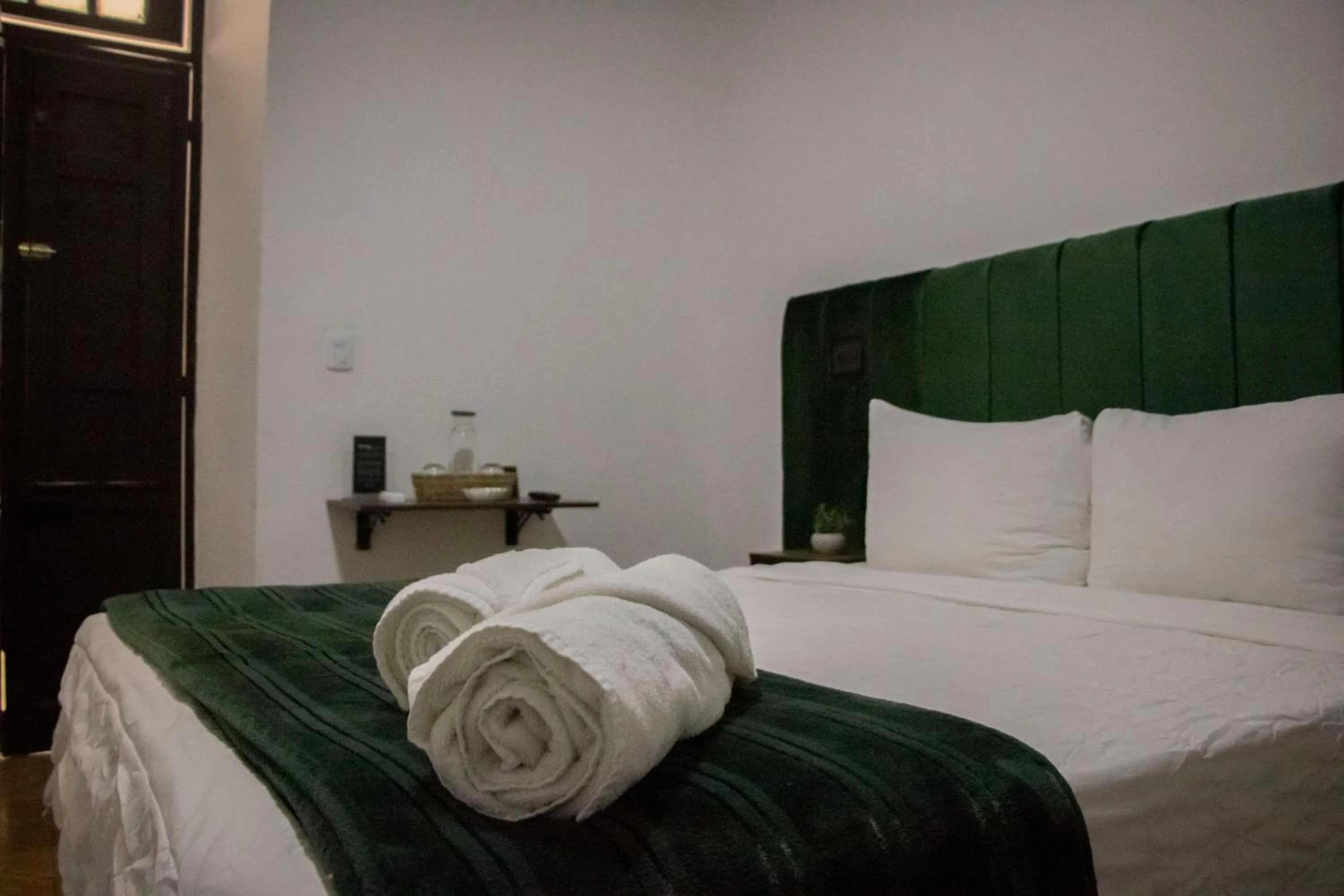 Bedroom, Bed in Collection O Patio Zaragoza