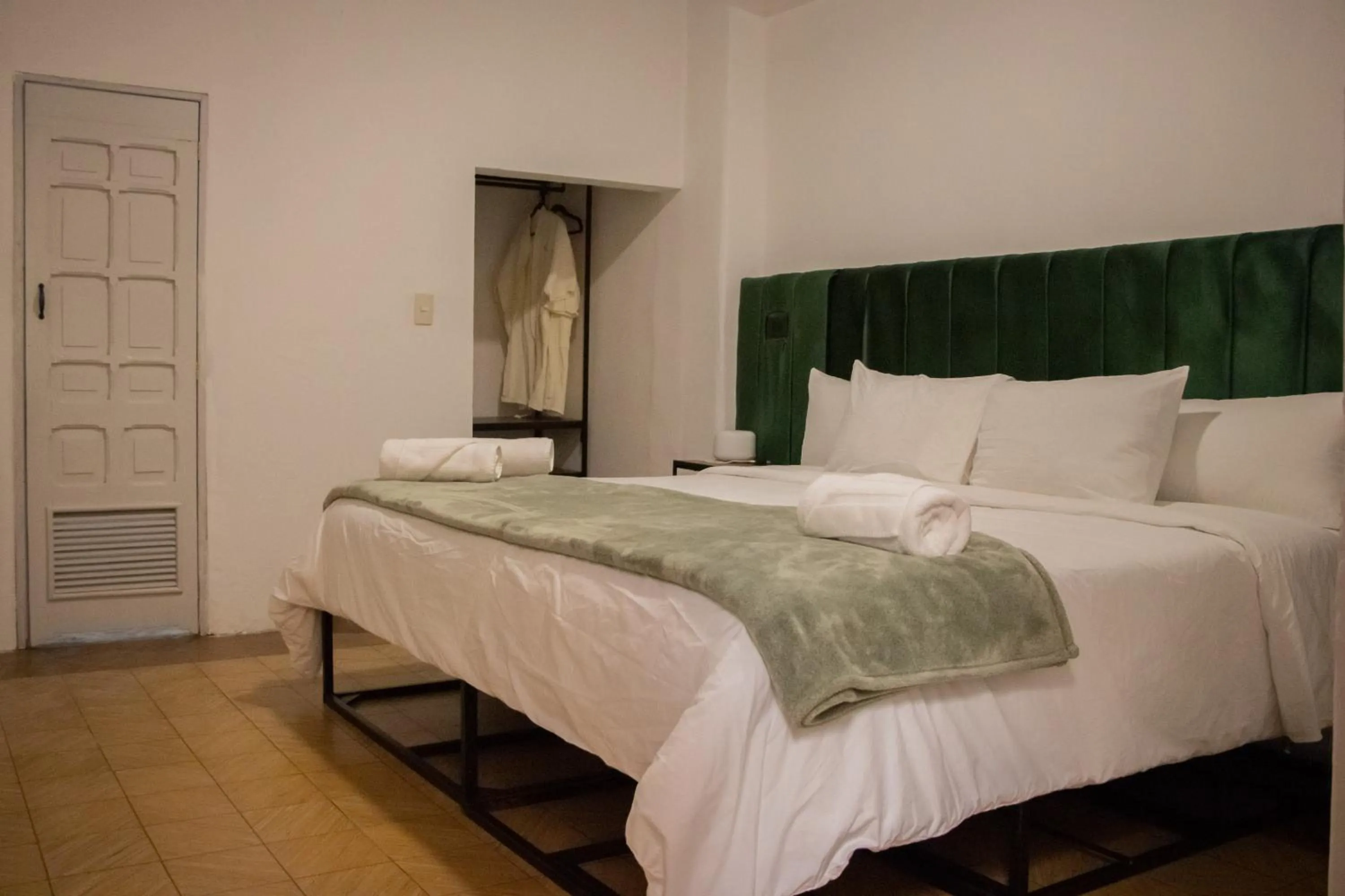 Bedroom, Bed in Collection O Patio Zaragoza