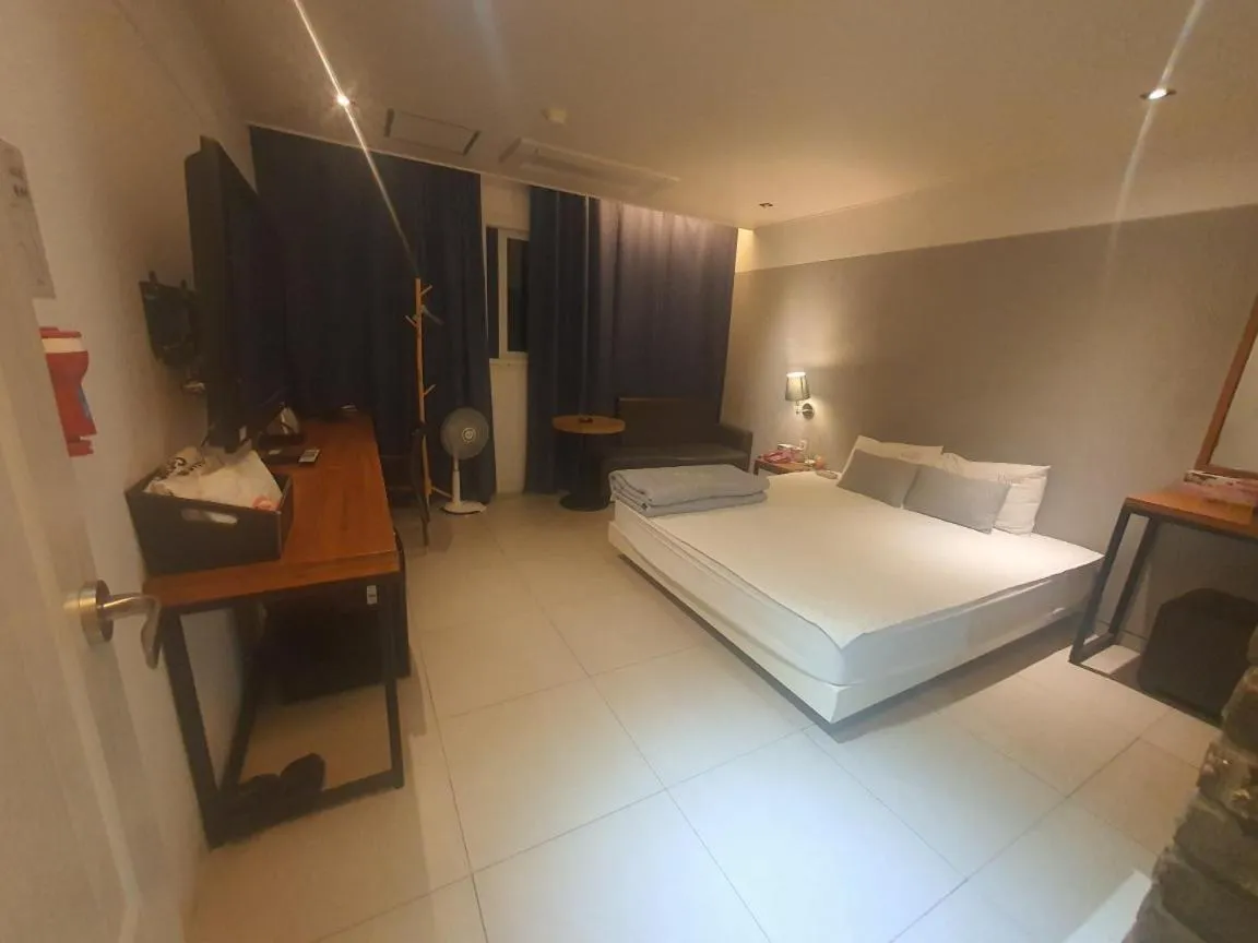 Bed in Yeonsan Oops Hotel