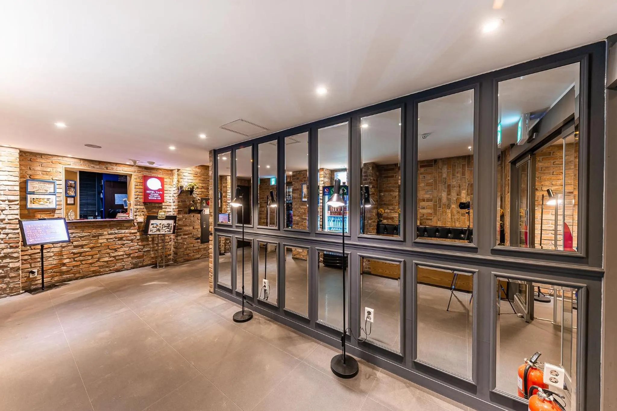 Lobby or reception in Hotel Yaja Cheongju Terminal Branch