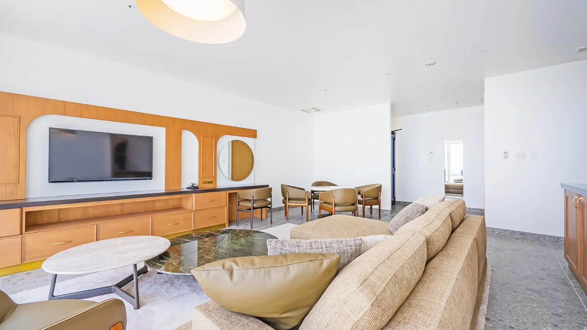 Photo of the whole room in SANTORINI HOTEL&VILLAS MIYAKOJIMA