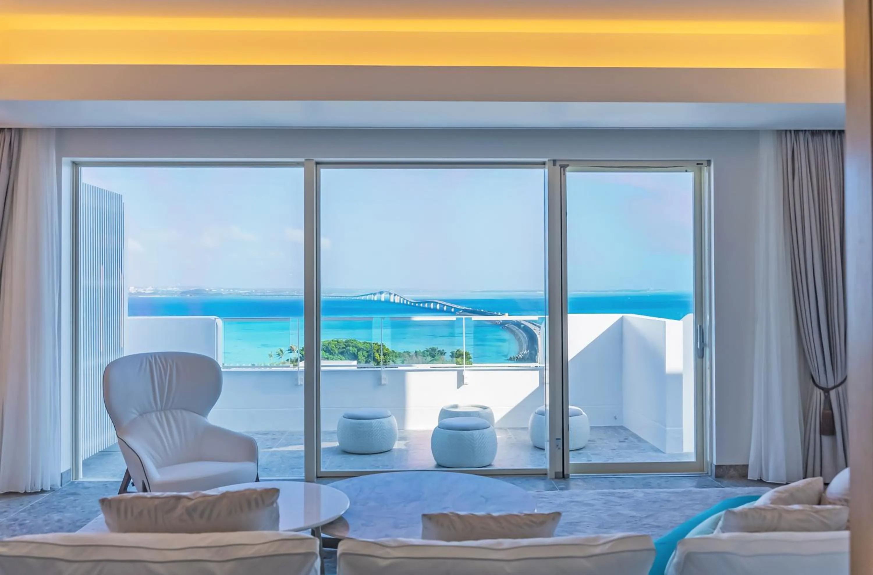 Living room in SANTORINI HOTEL&VILLAS MIYAKOJIMA