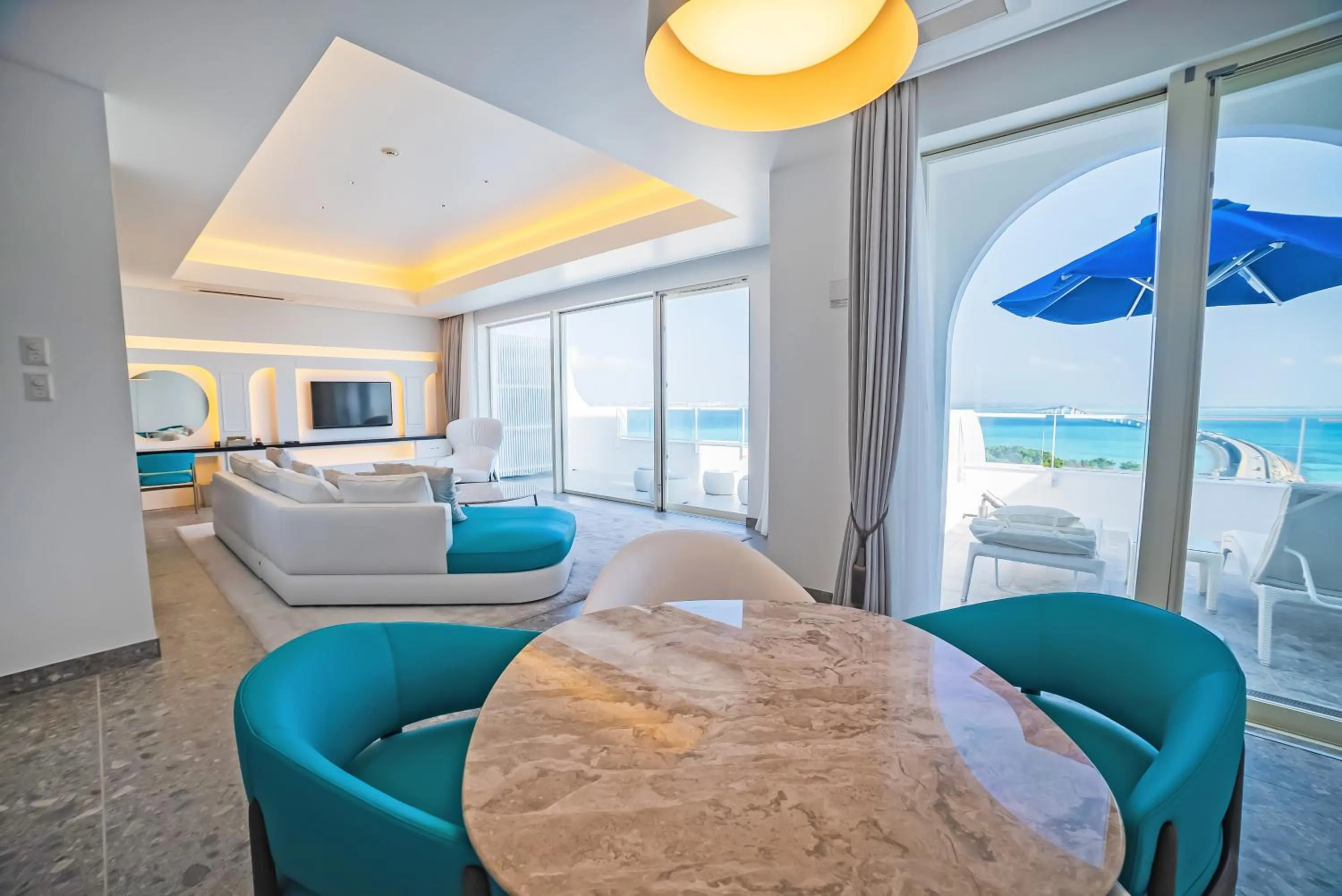 SANTORINI HOTEL&VILLAS MIYAKOJIMA