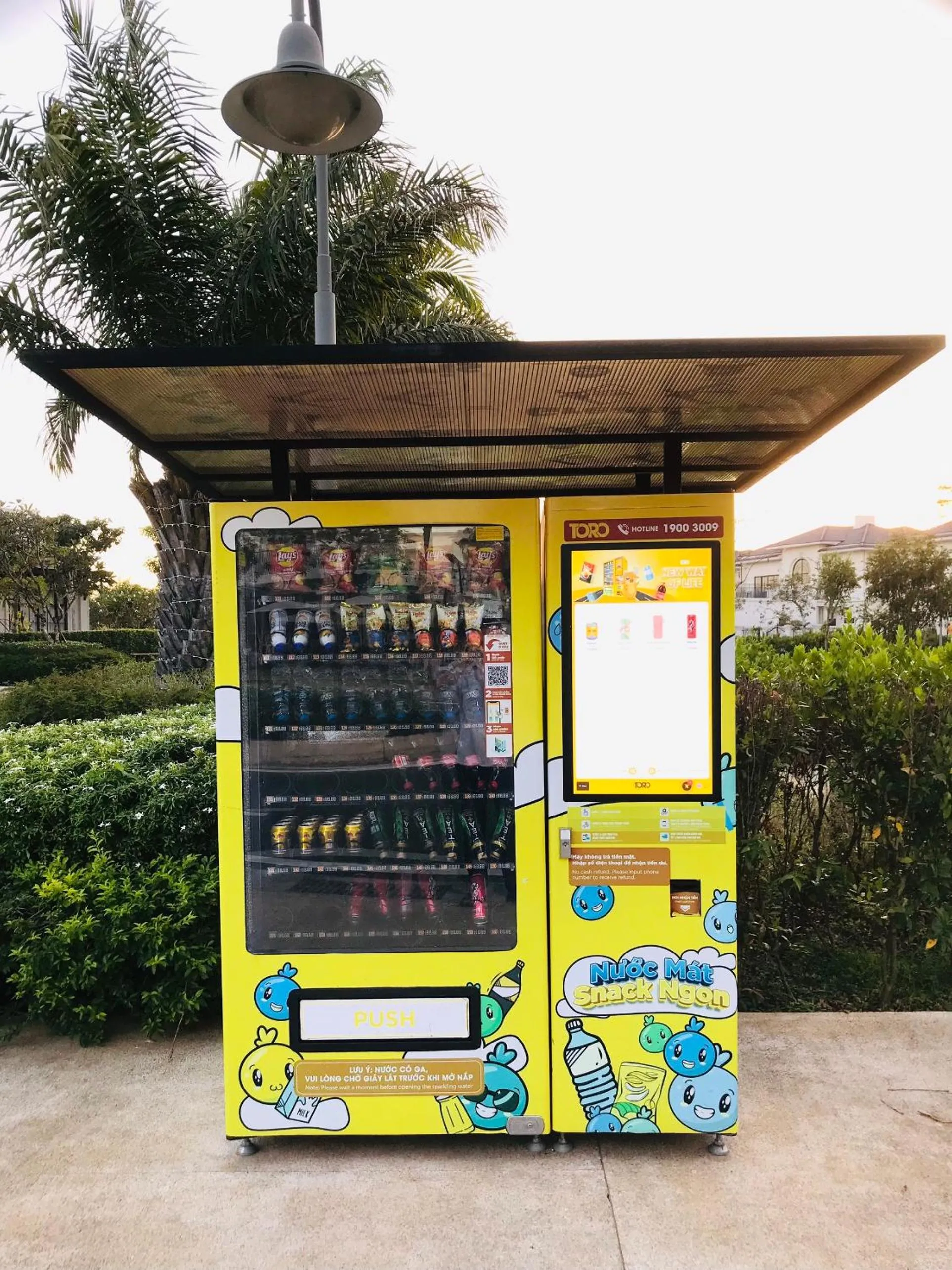 vending machine in Thong Dong Homestay