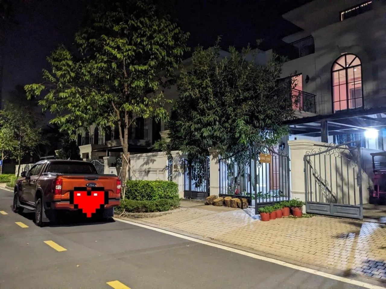 Parking in Thong Dong Homestay