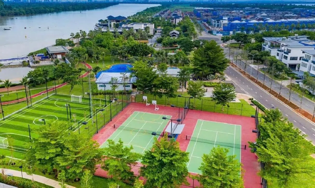 Tennis court in Thong Dong Homestay