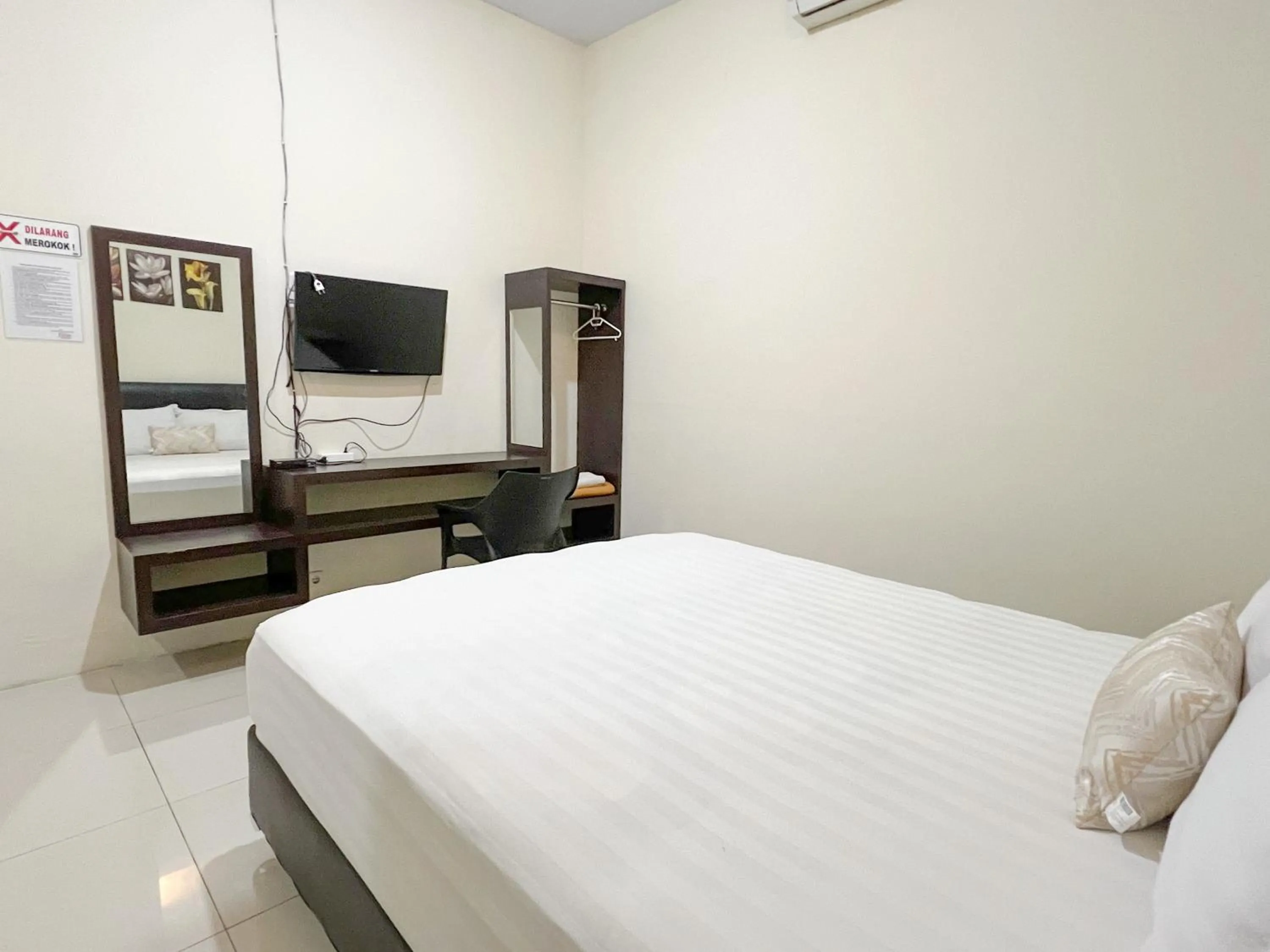 Bedroom, Bed in Filia Syariah Homestay Palu RedPartner