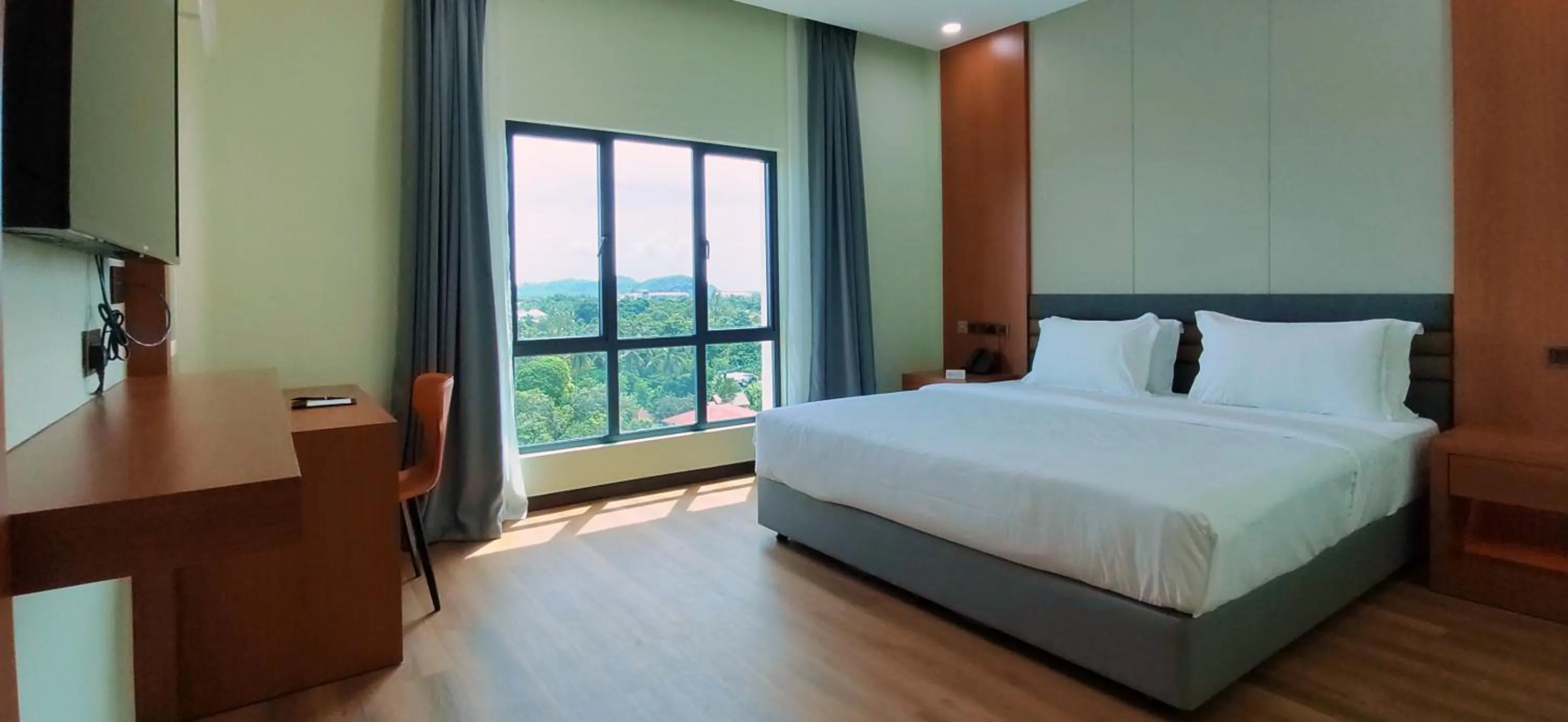 Bed in Hotel Kapalai Semporna