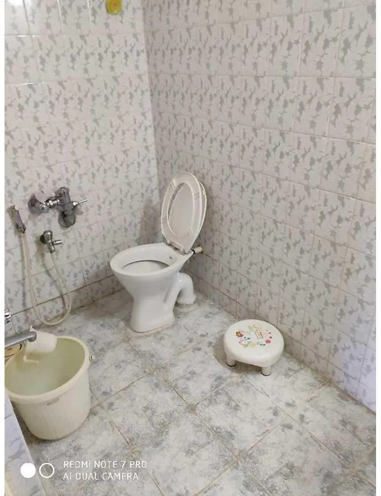 Bathroom in Hotel Alpha, Vadodara