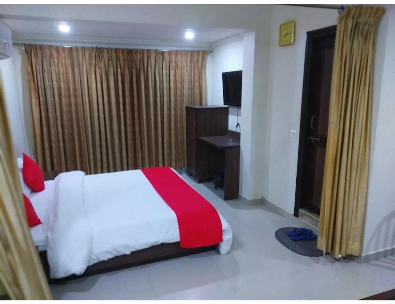 Photo of the whole room, Bed in Hotel Alpha, Vadodara