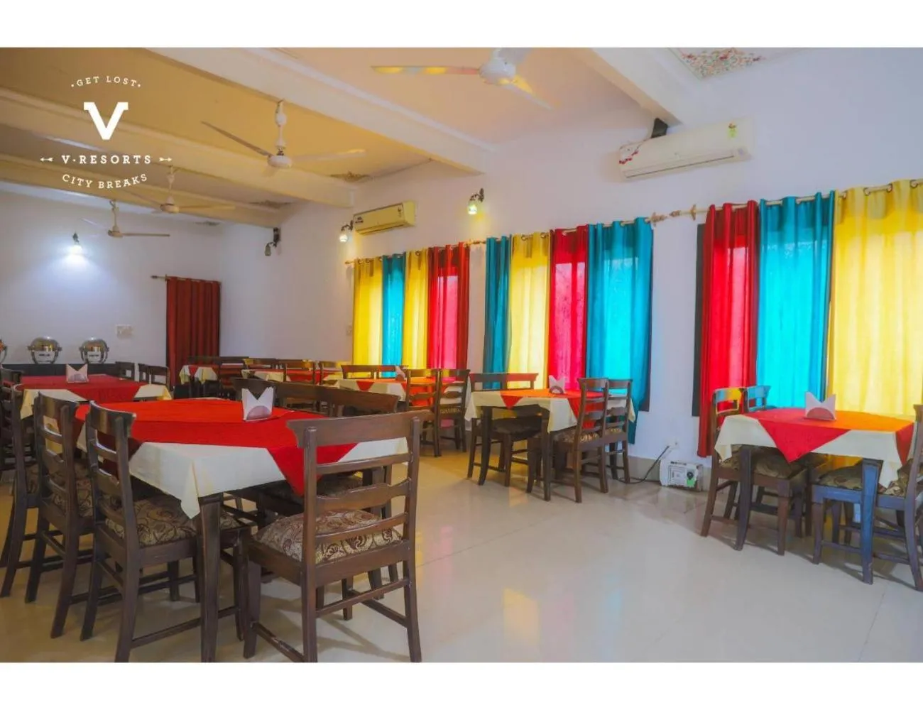 Restaurant/Places to Eat in Hotel Kiran Villa Palace, Bharatpur