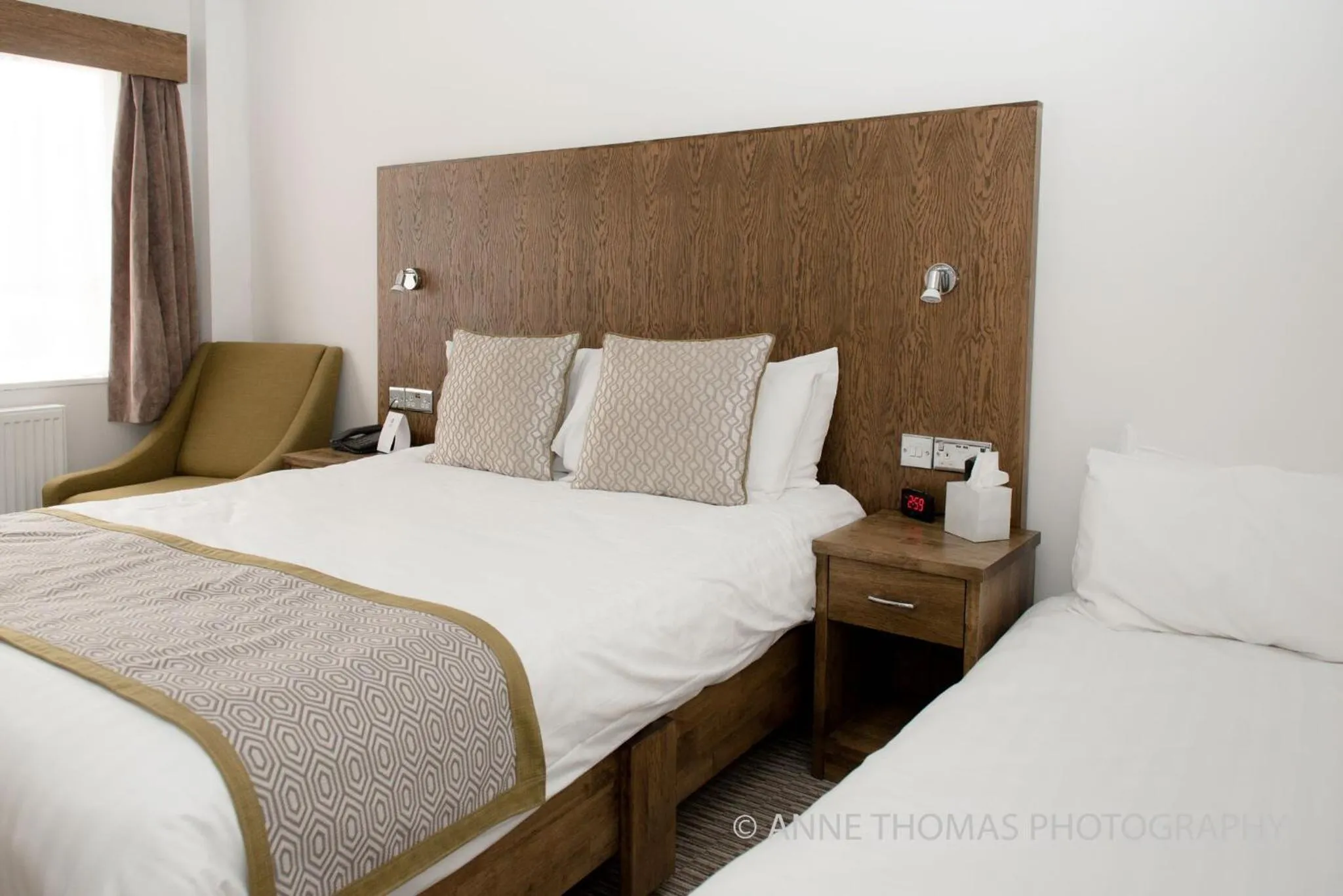 Bed in Best Western Priory Hotel