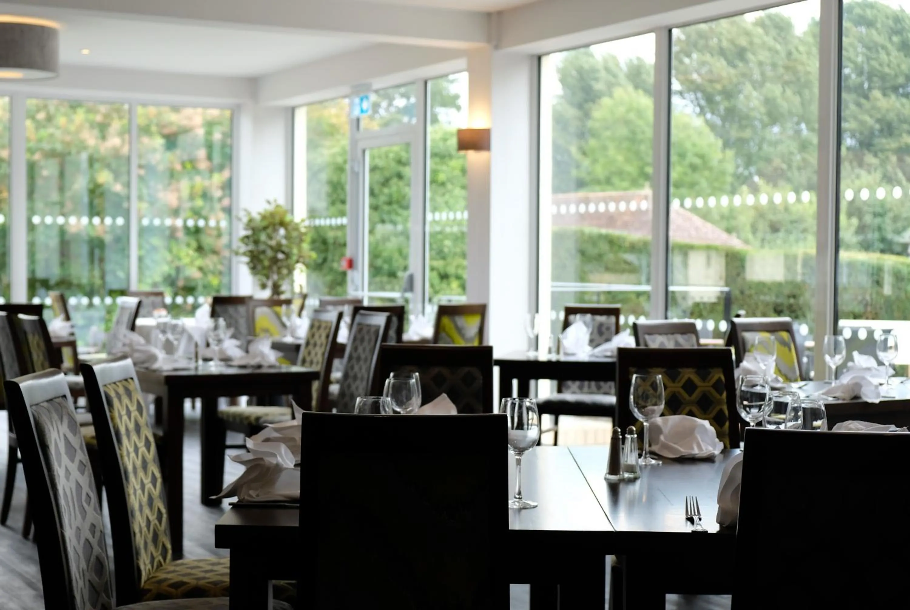 Restaurant/places to eat in Best Western Priory Hotel