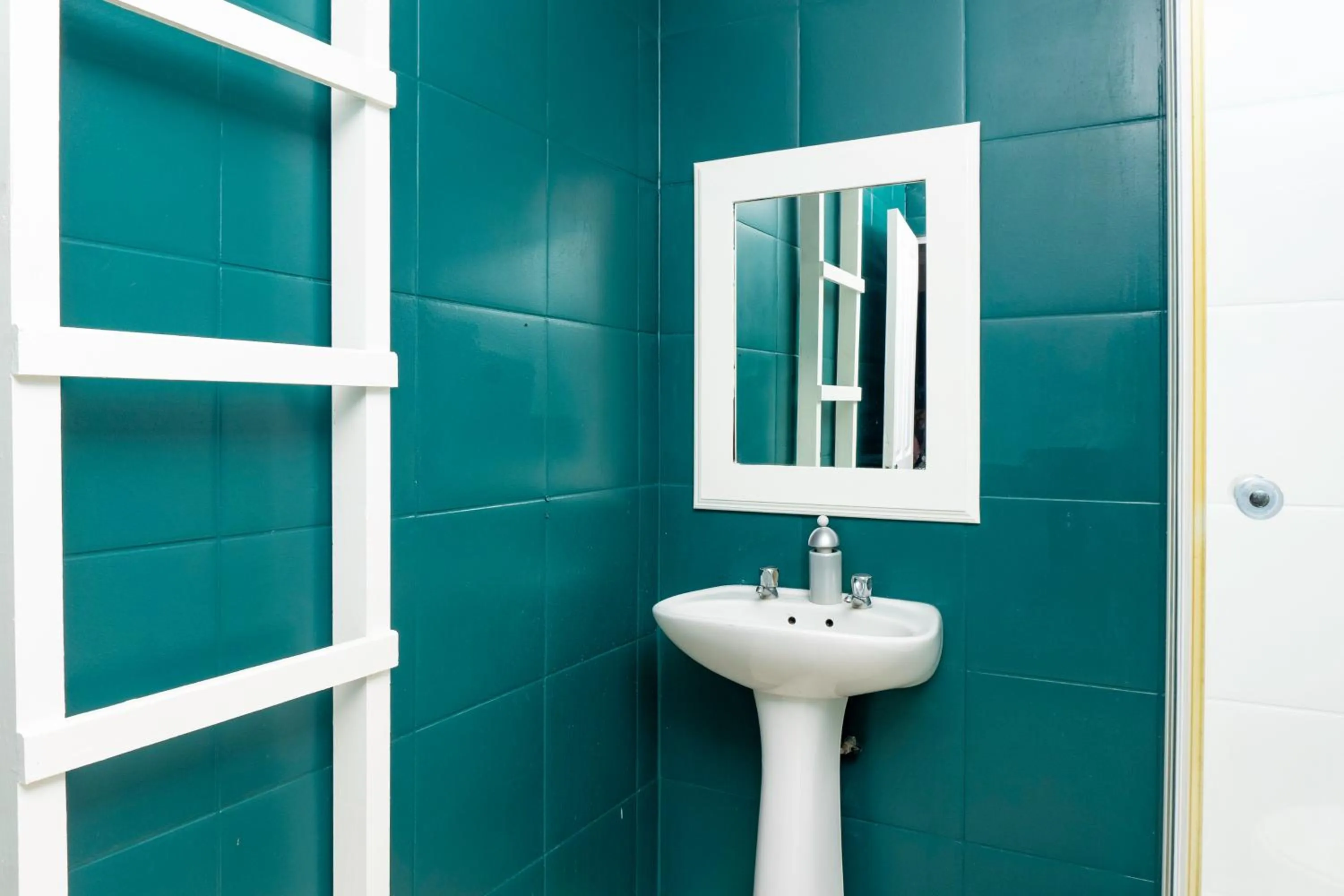Bathroom in Amberdale Estate Self Catering