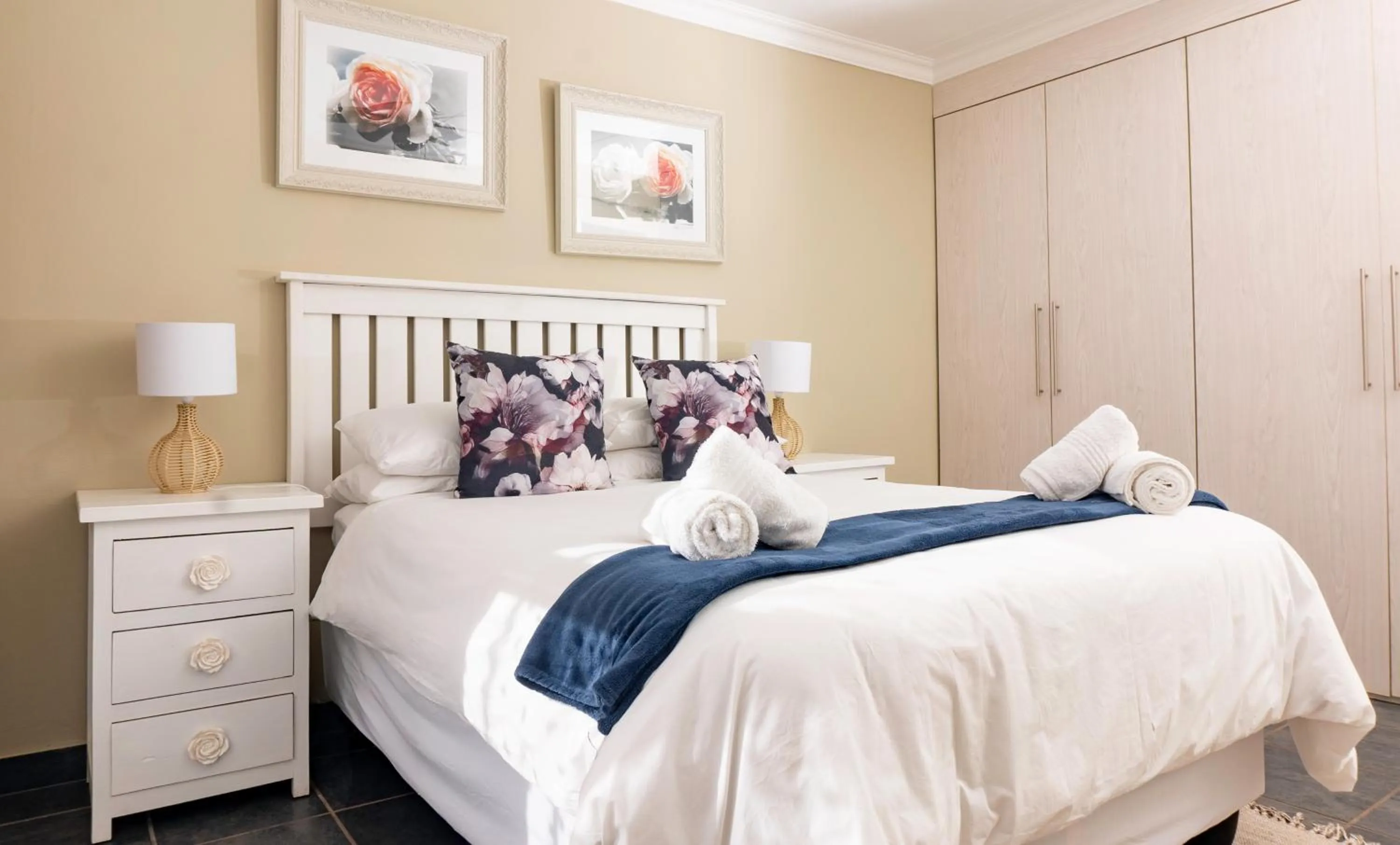 Bed in Amberdale Estate Self Catering