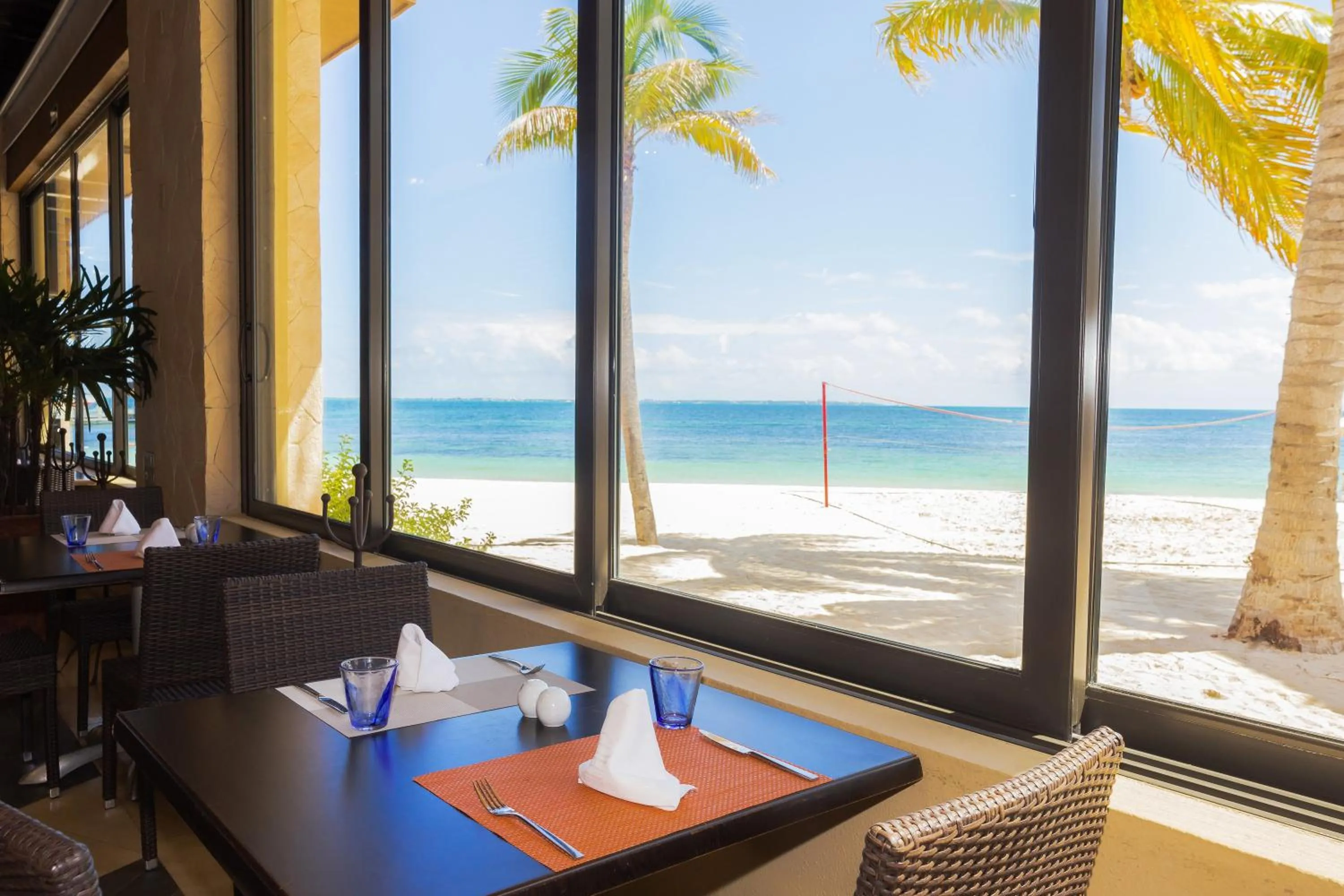 Restaurant/places to eat in Hotel Mousai Cancun Adults Only