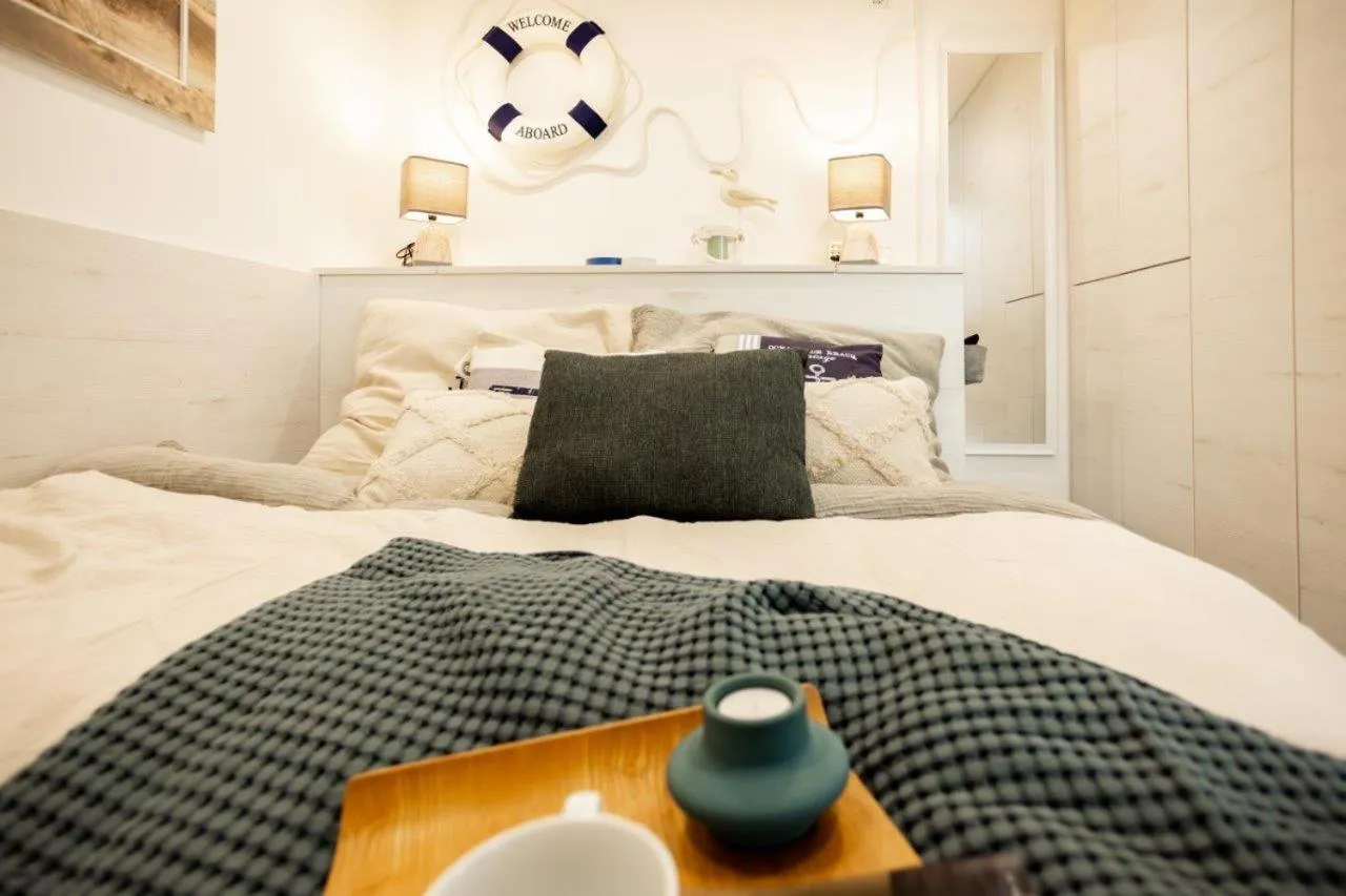 Bed in Prima Resort Boddenblick - Camping & Tiny House-Resort