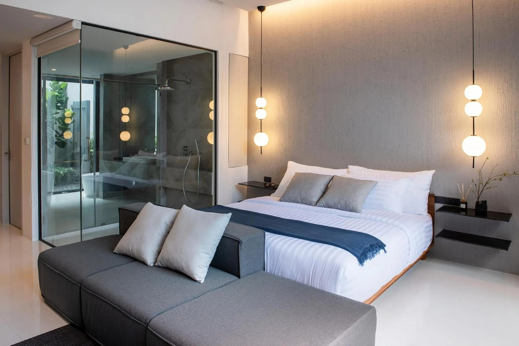 Bed in Rhy.a Private Pool Villa