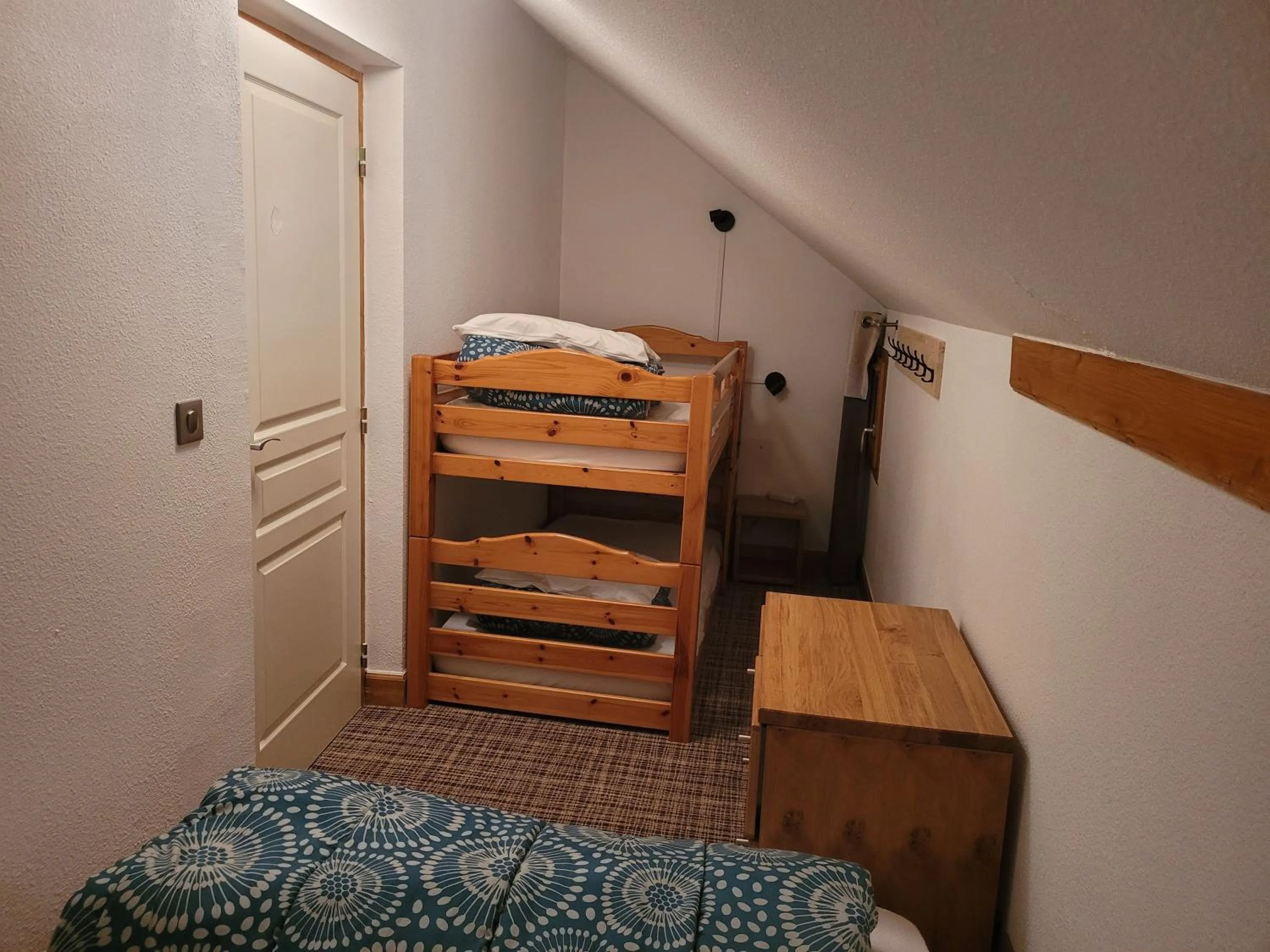 Property building, Bed in Les balcons des aiguilles