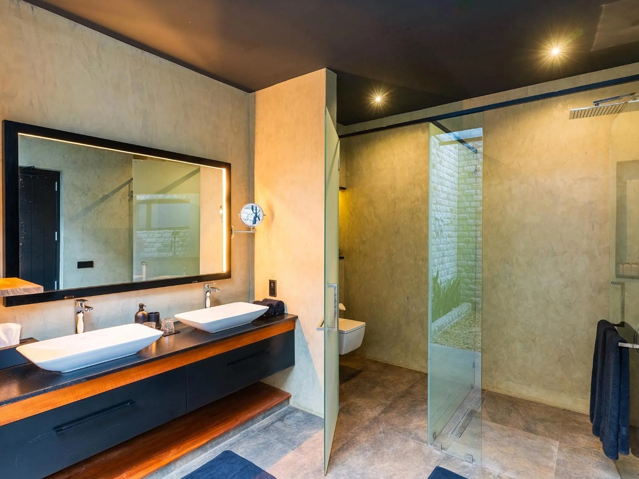 Bathroom in DORMERO Hotel Sri Lanka Hikkaduwa Beach