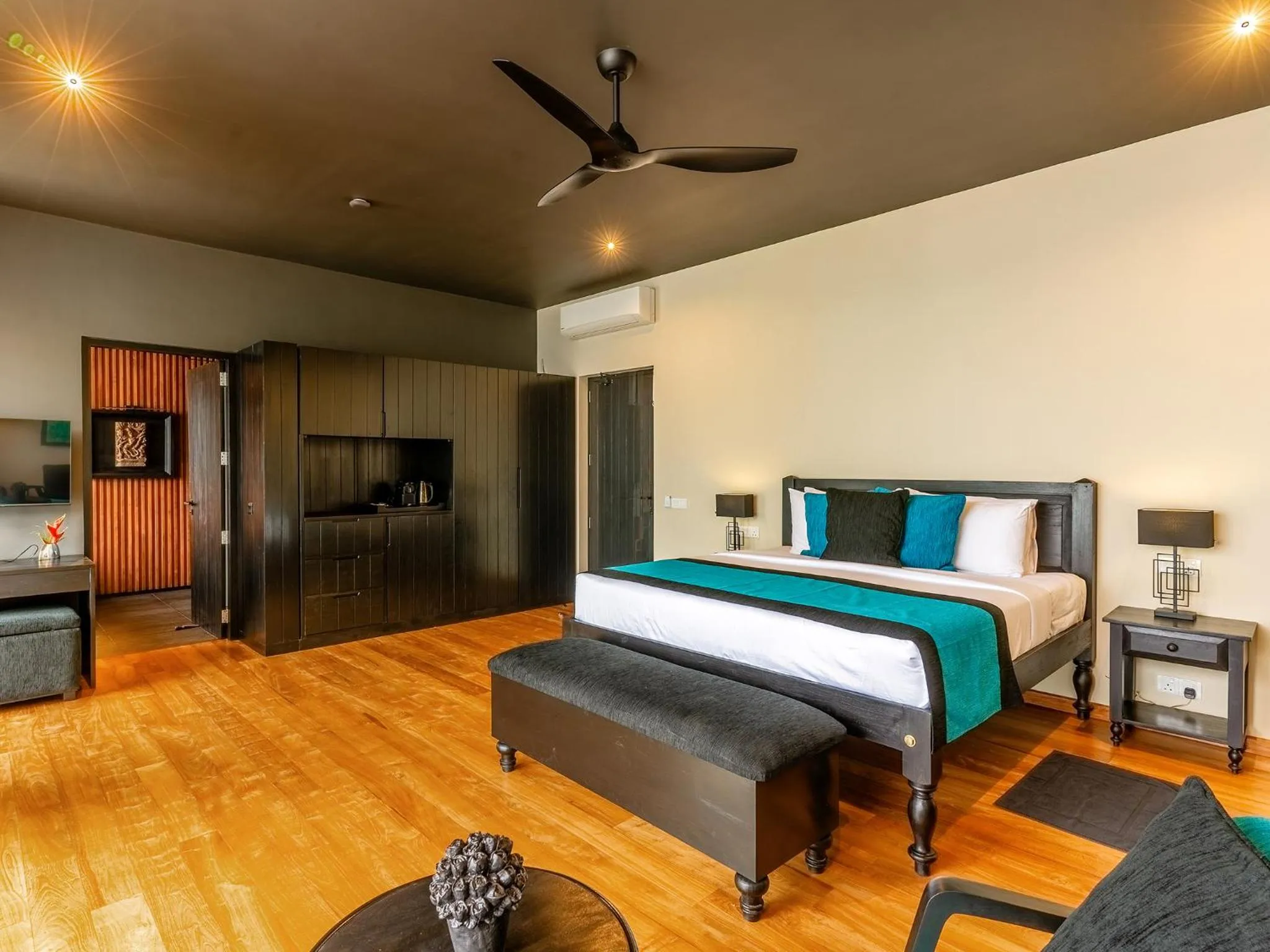 Photo of the whole room, Bed in DORMERO Hotel Sri Lanka Hikkaduwa Beach