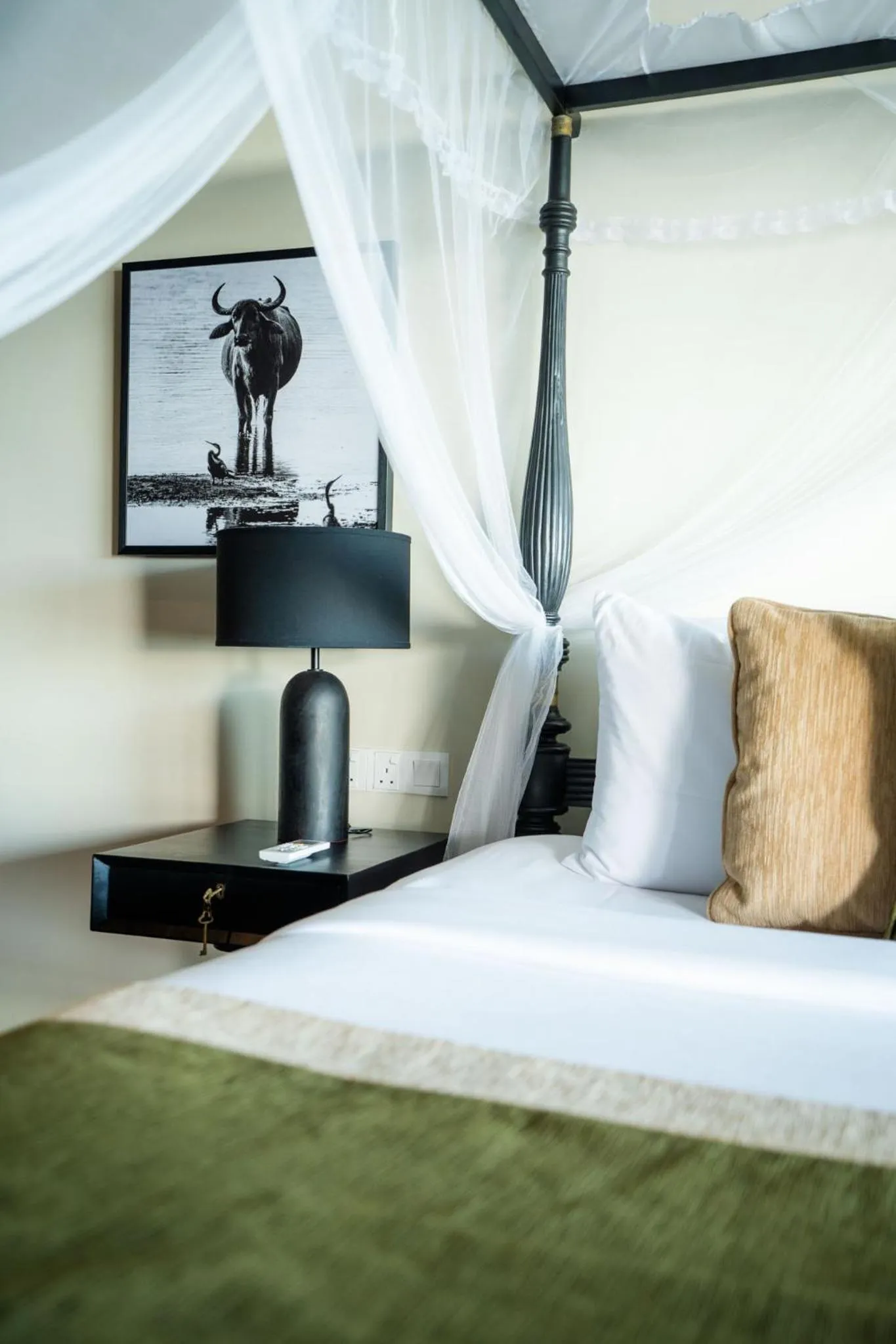 Bed in DORMERO Hotel Sri Lanka Hikkaduwa Beach