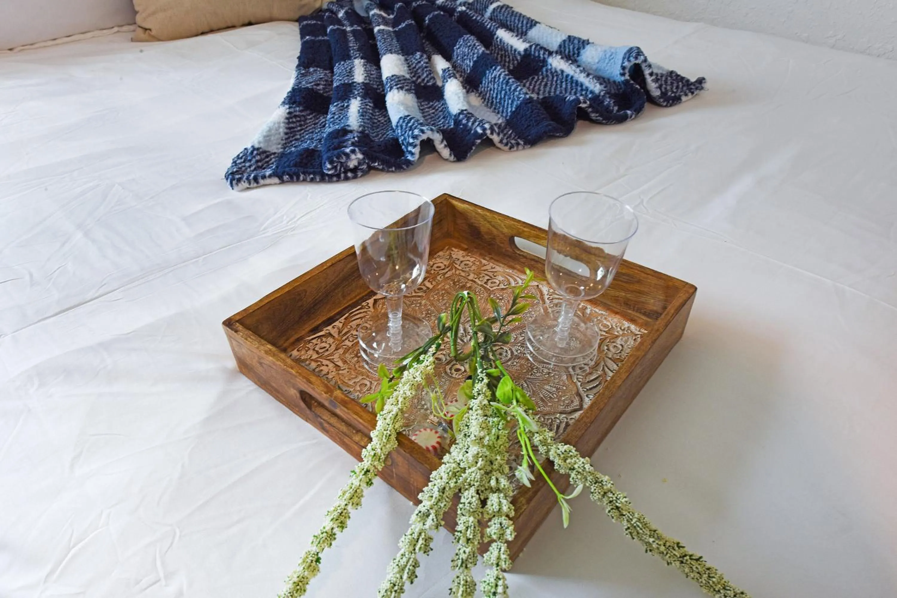 Bedroom in Palm Cove Motel