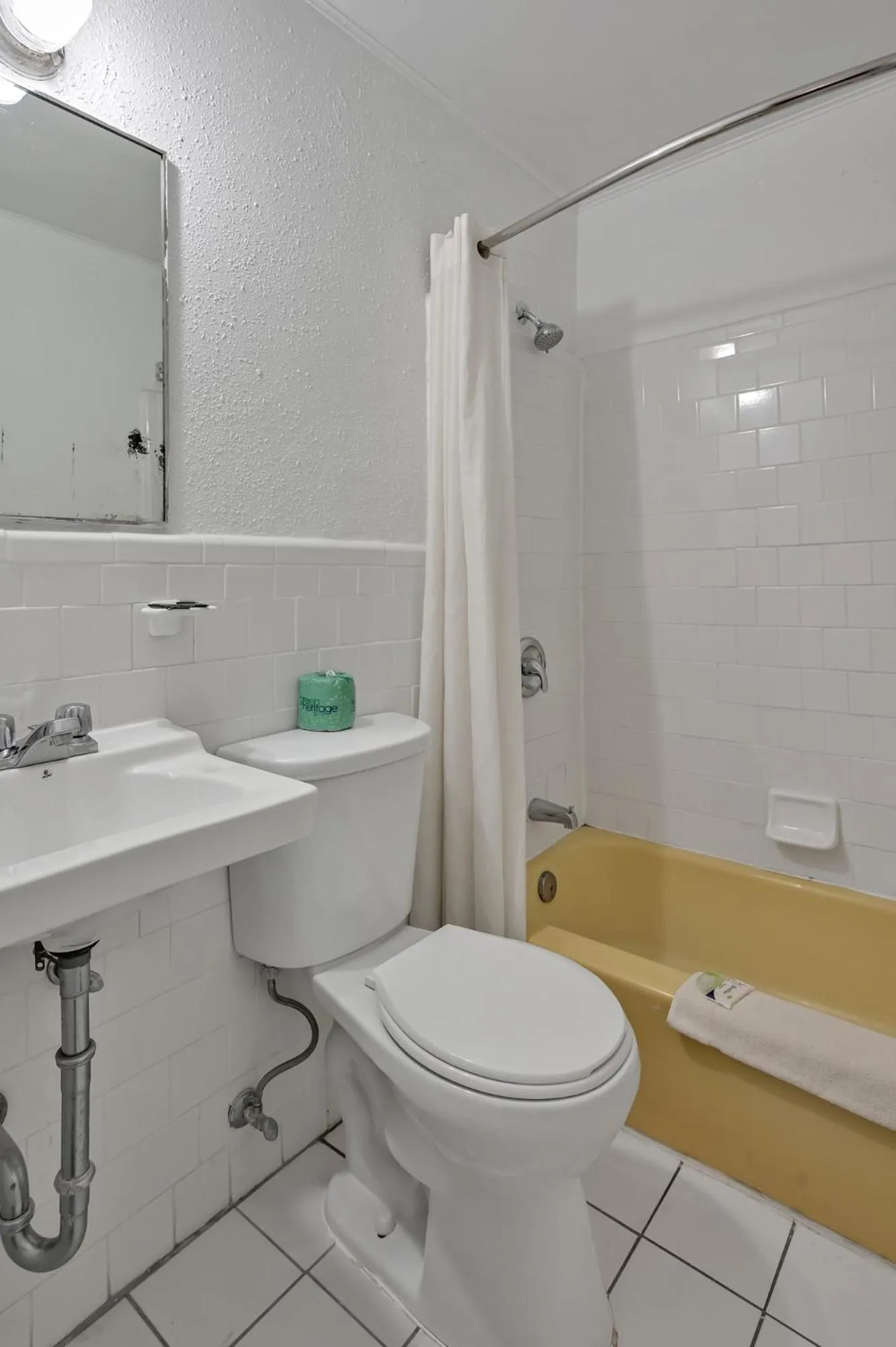 Toilet in TRAVELER'S INN