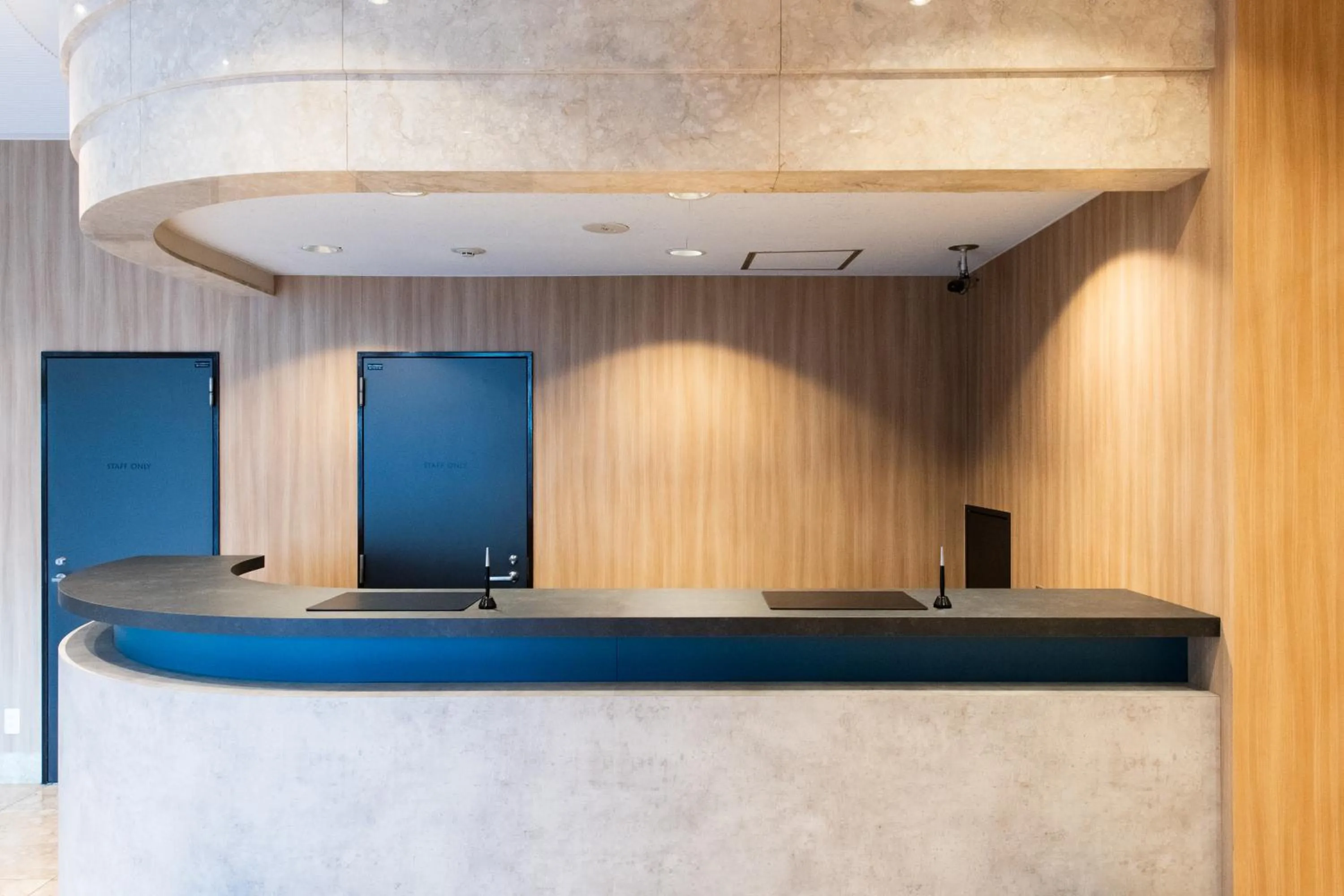 Lobby or reception in Urvest Hotel Kamata