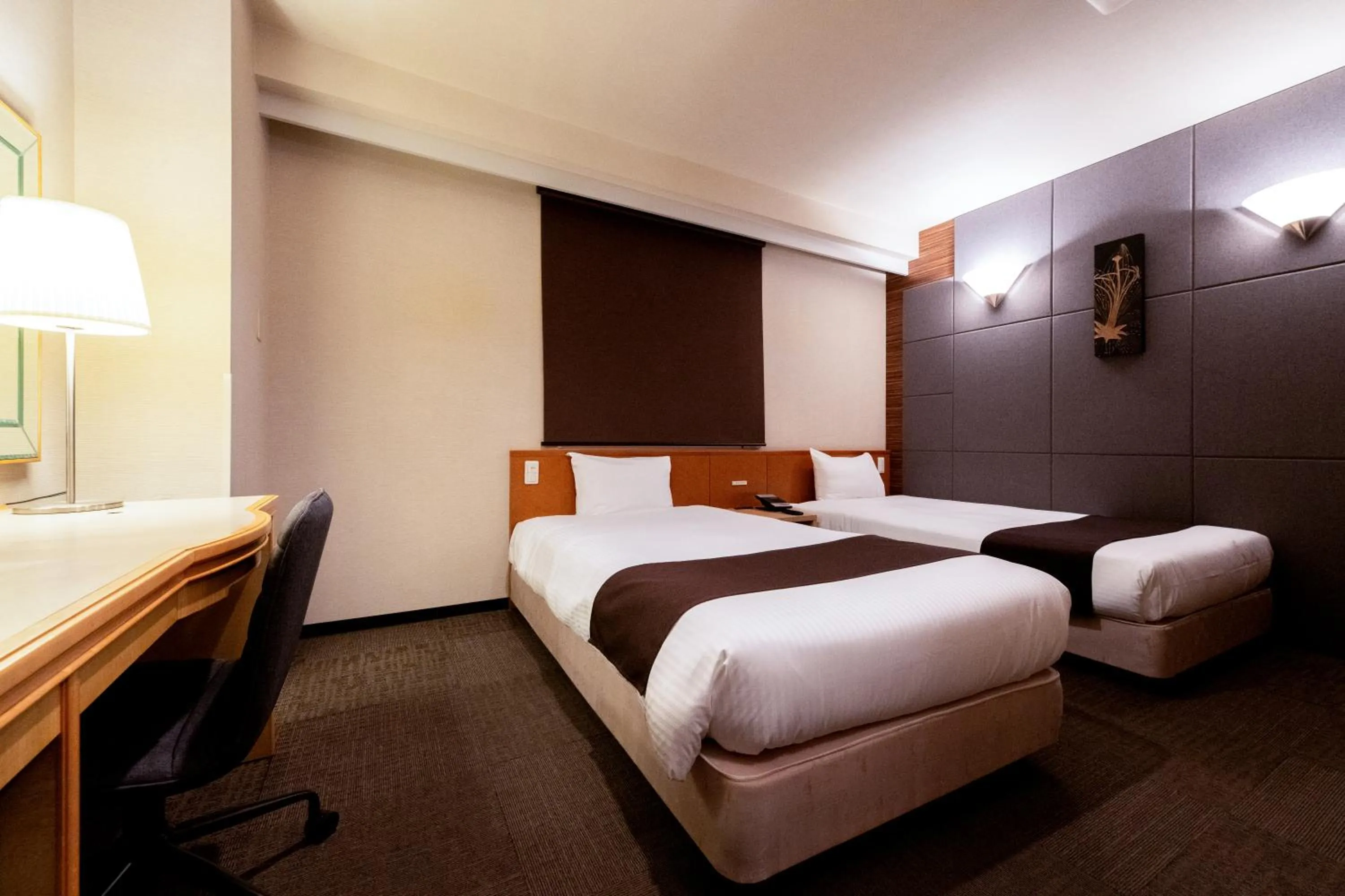 Photo of the whole room, Bed in Urvest Hotel Kamata