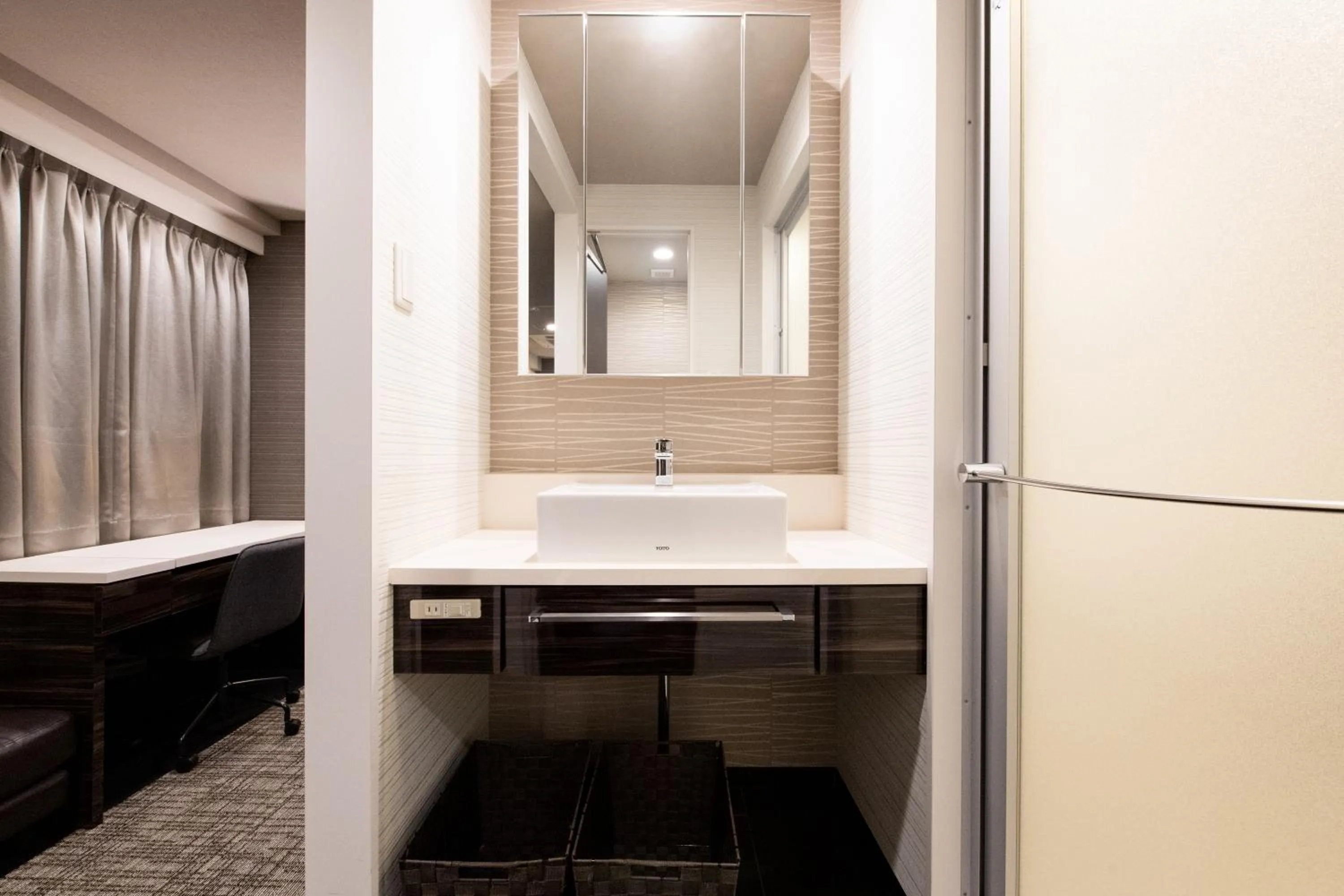 Photo of the whole room in Urvest Hotel Kamata