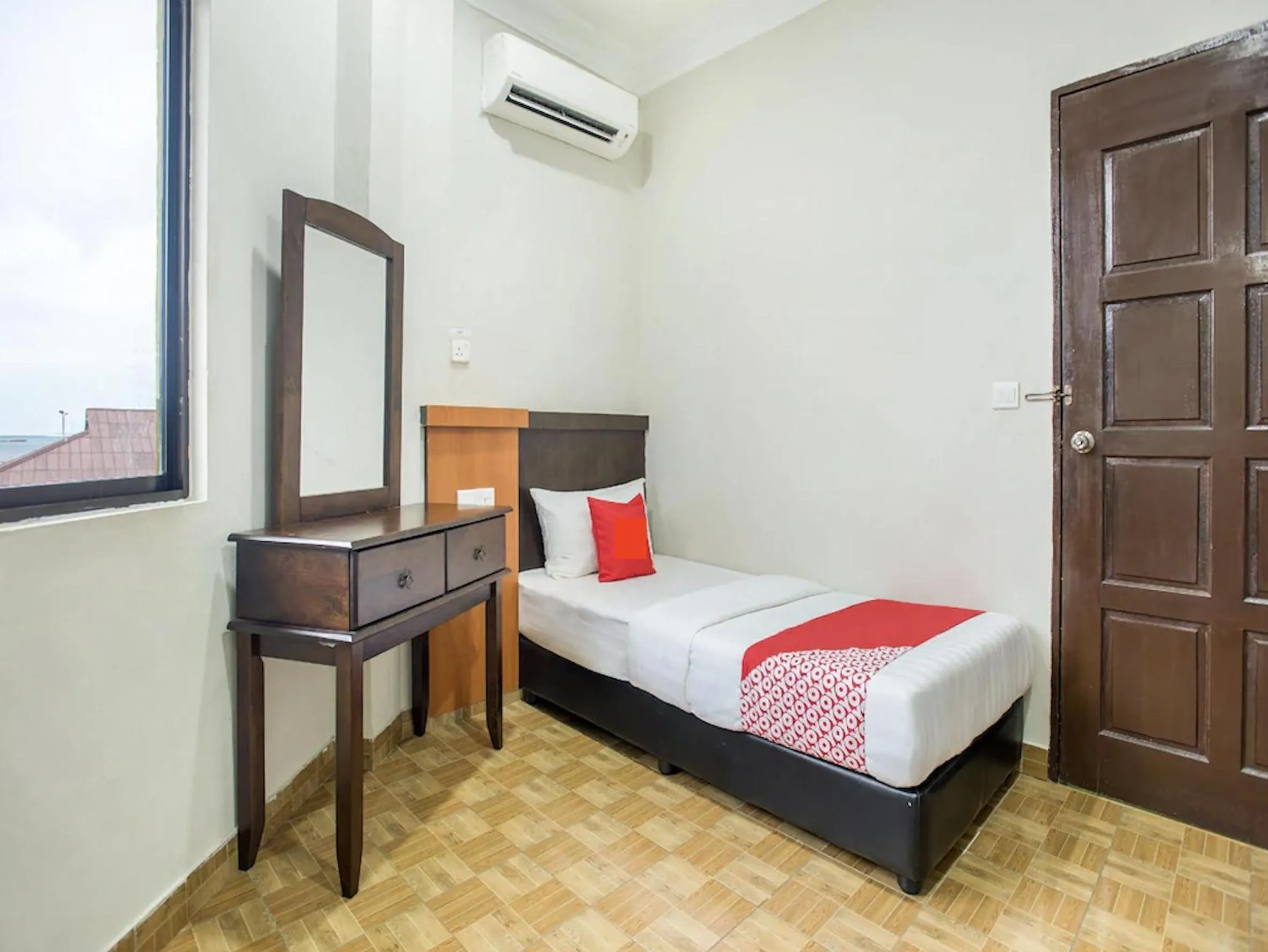 Deluxe Single Room - single occupancy in Grand Inn Hotel Semporna