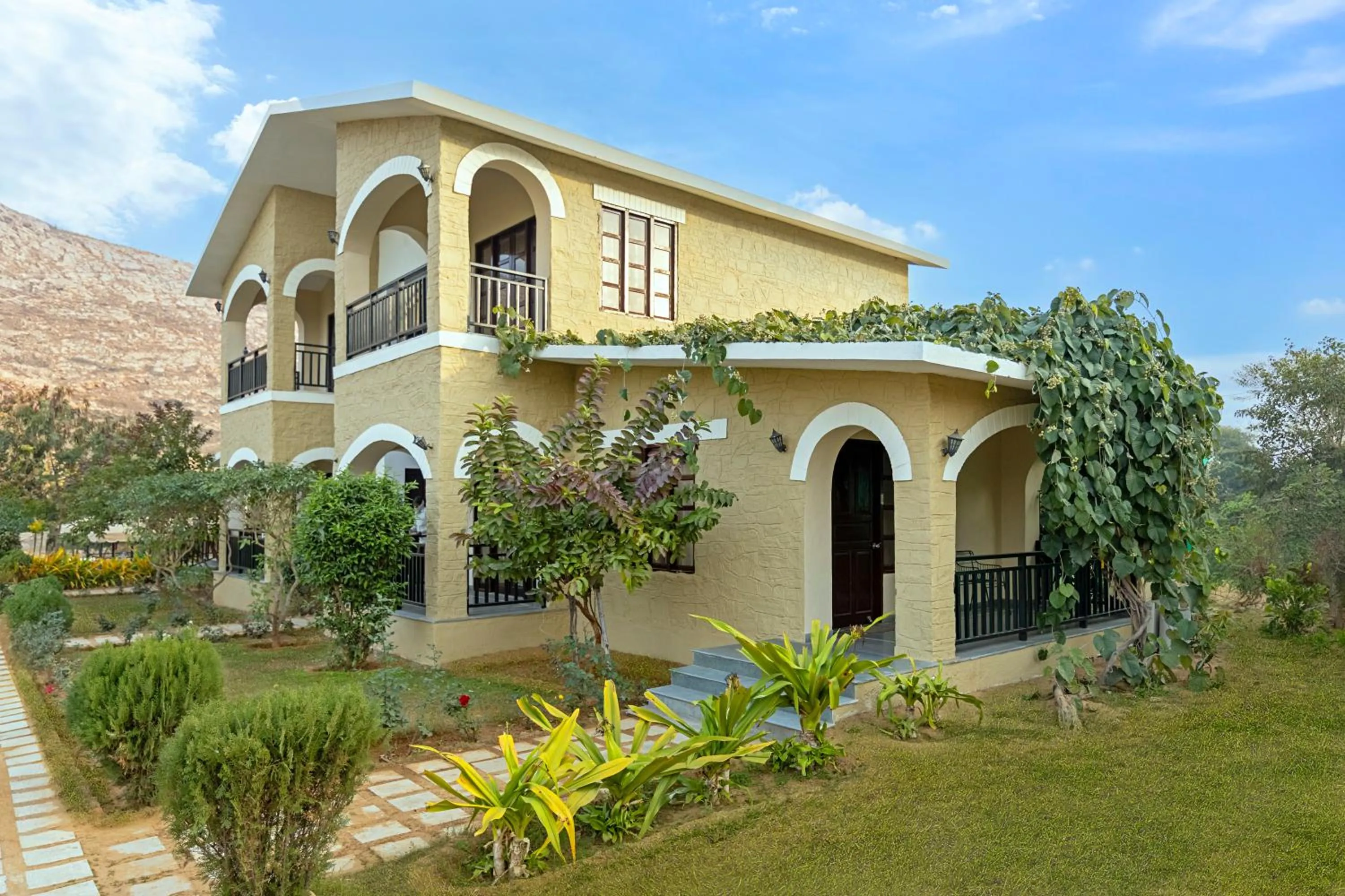 Garden in Sterling ReWild Sariska