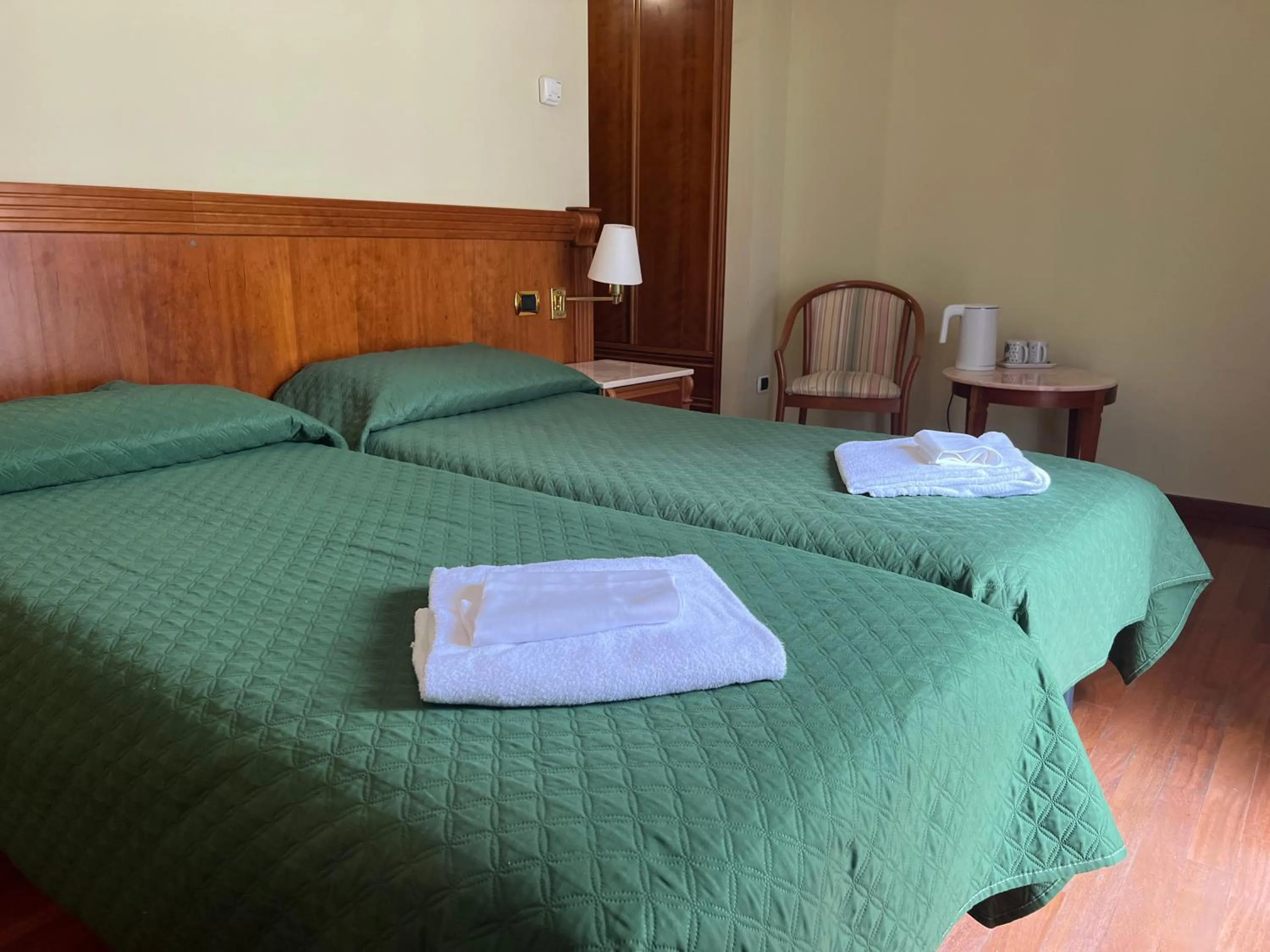 Bedroom, Bed in Hotel Erika