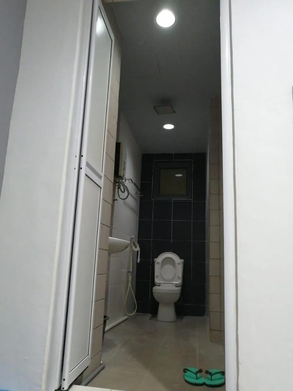 Bathroom in Hotel Rim Global Pj21