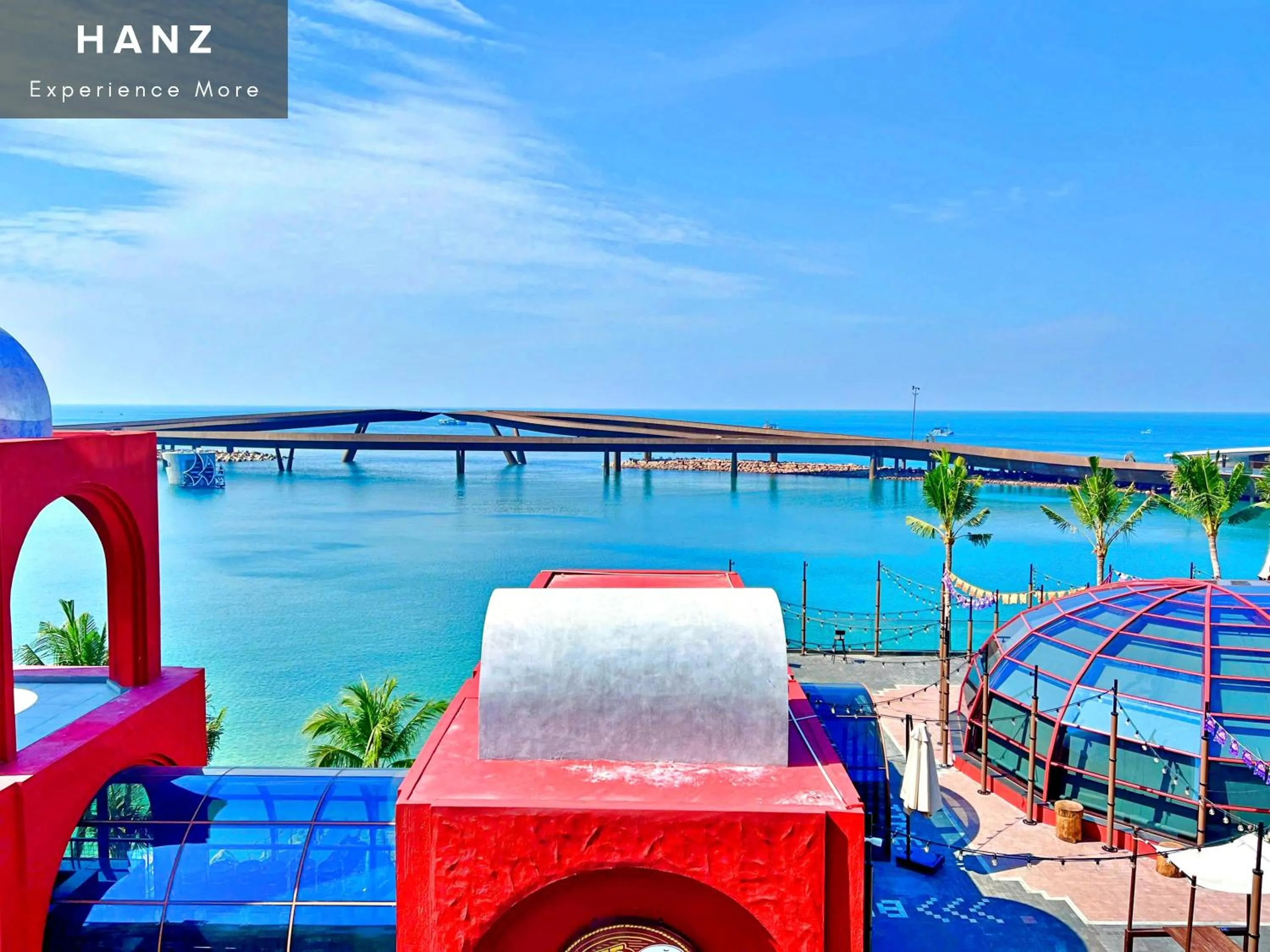 HANZ Lagoon Sunset Escape