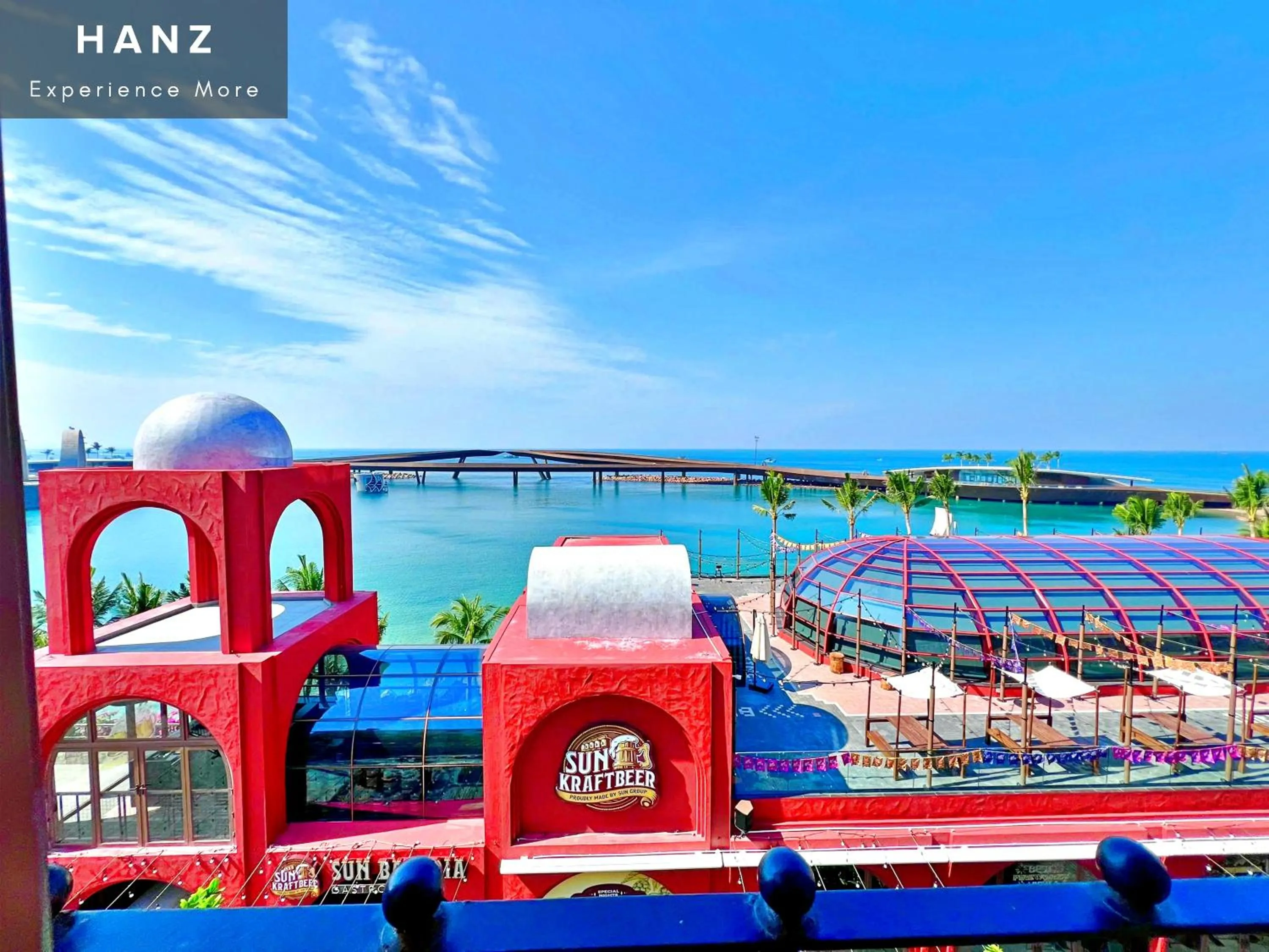 HANZ Lagoon Sunset Escape