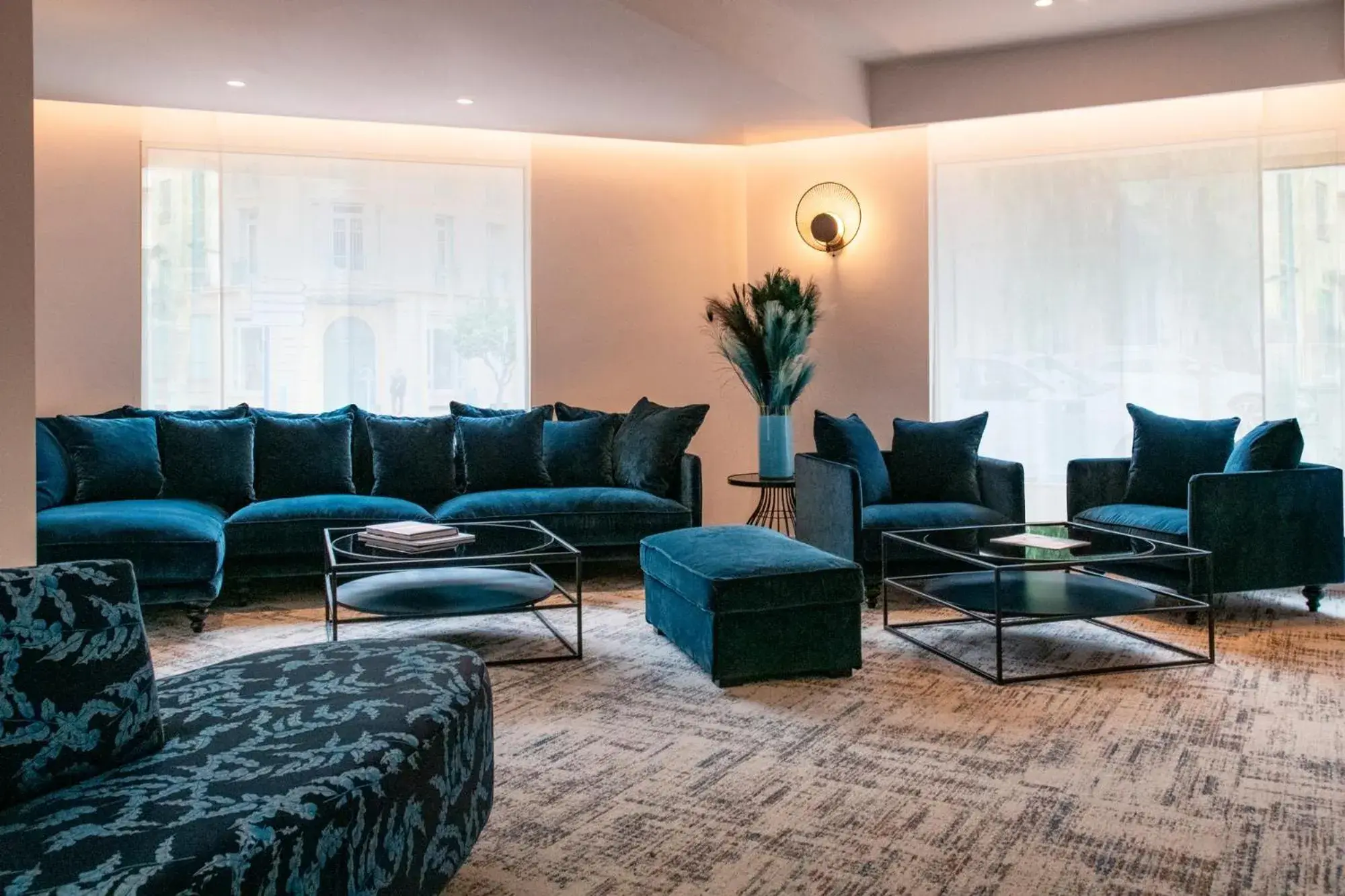 Résidence Hôtelière Chambord au coeur de Menton - entièrement rénovée Résidence Hôtelière Chambord au coeur de Menton - entièrement rénovée