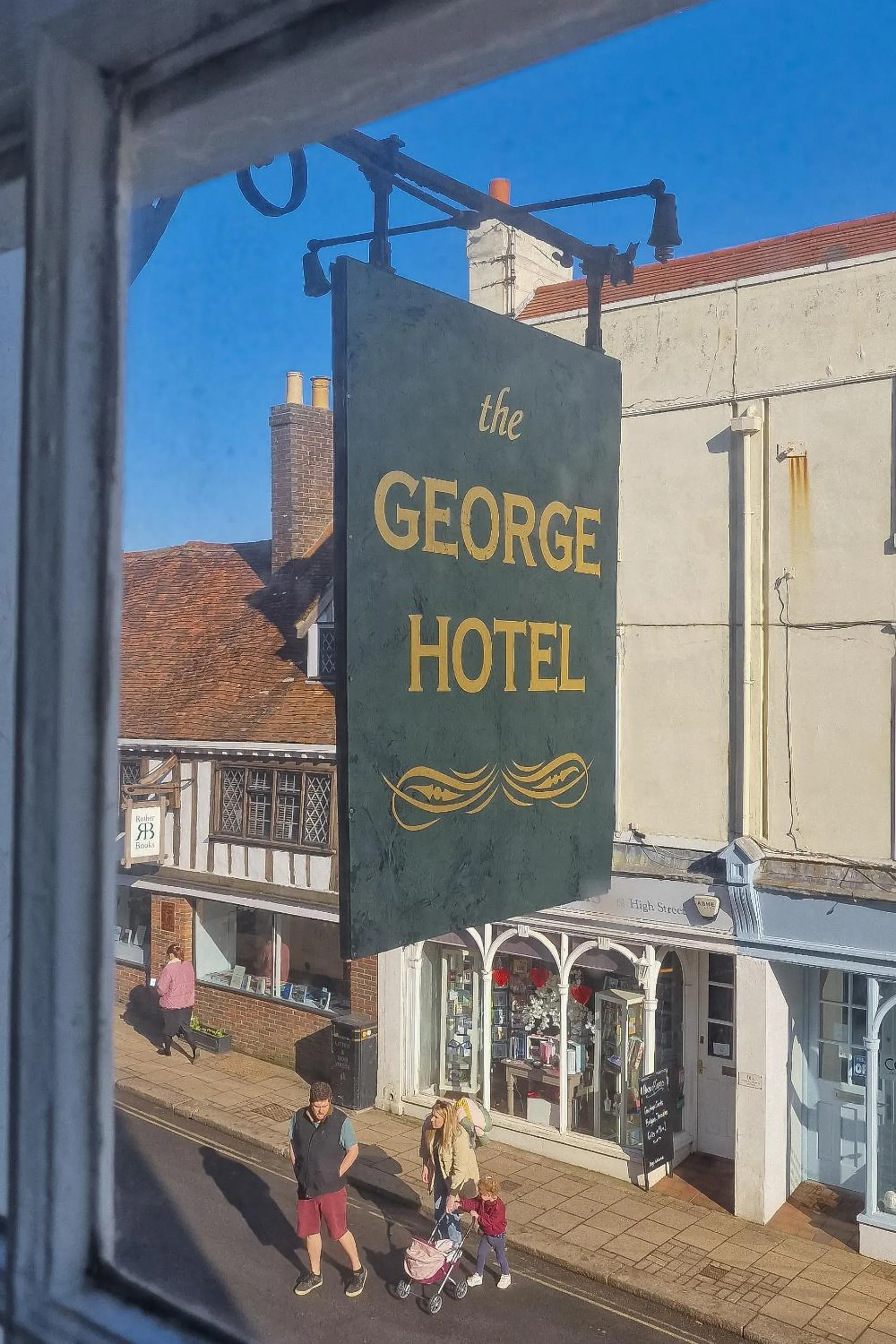 Location in The George Hotel