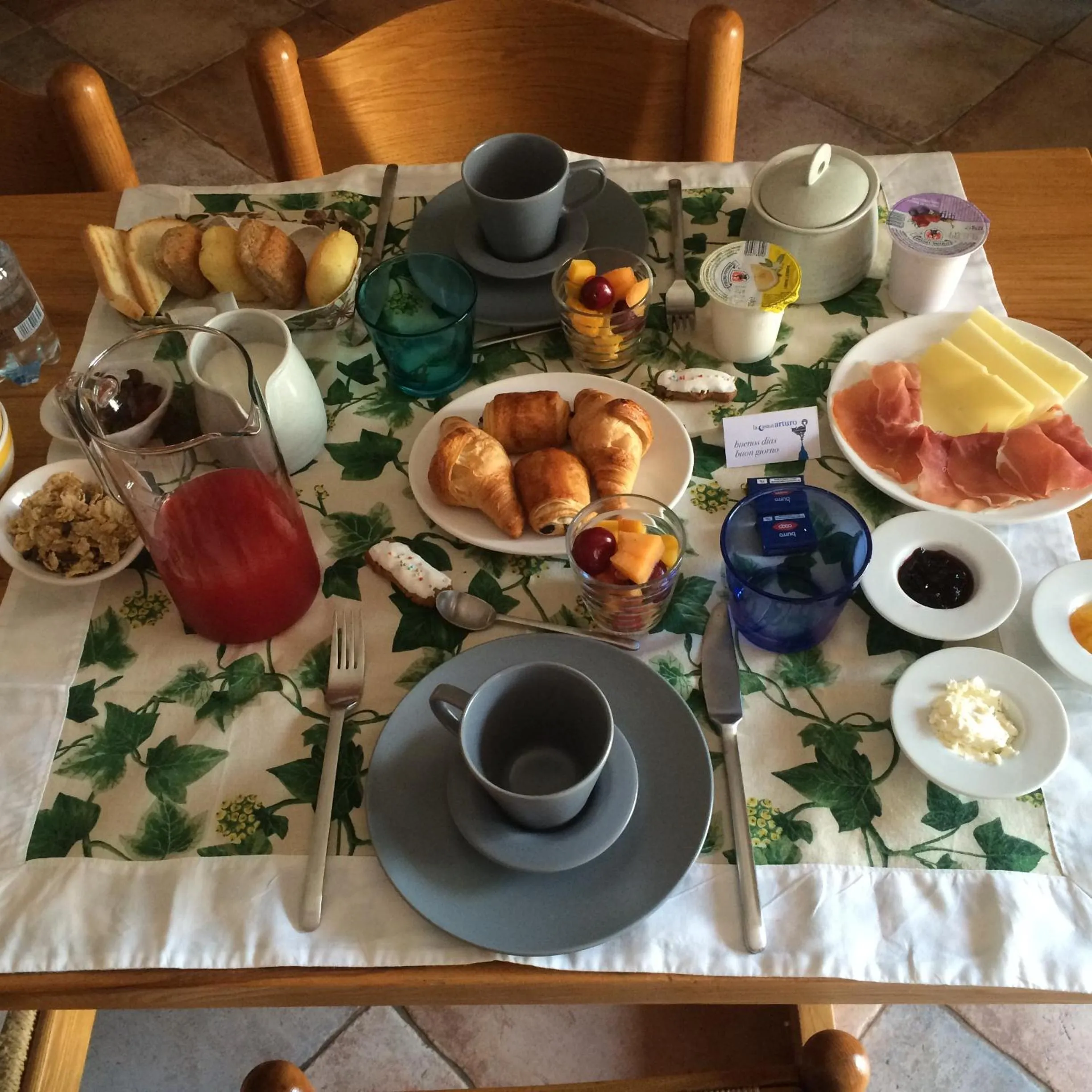 Continental breakfast in B&B la casa di Arturo