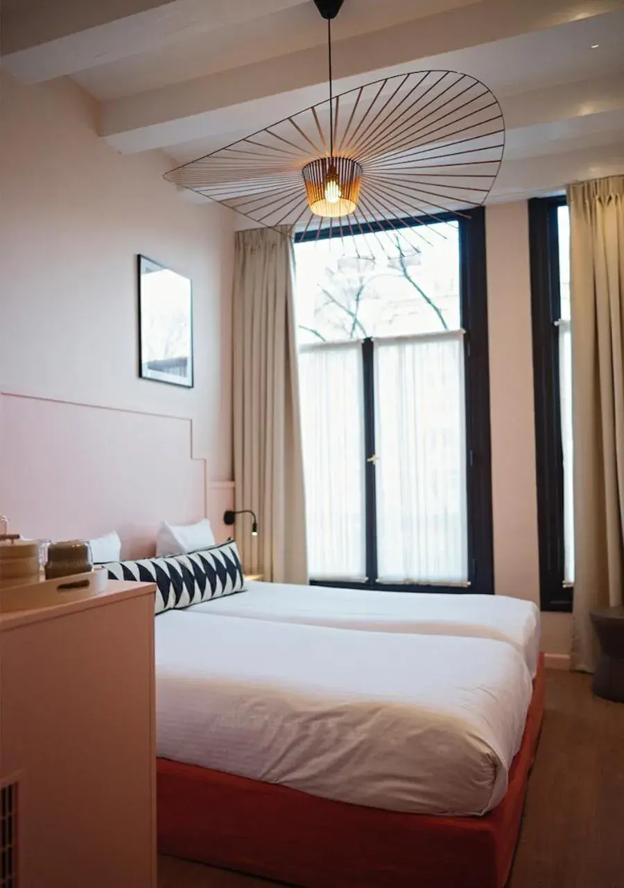 Twin Room with Canal View in The Times Hotel Twin Room with Canal View in The Times Hotel