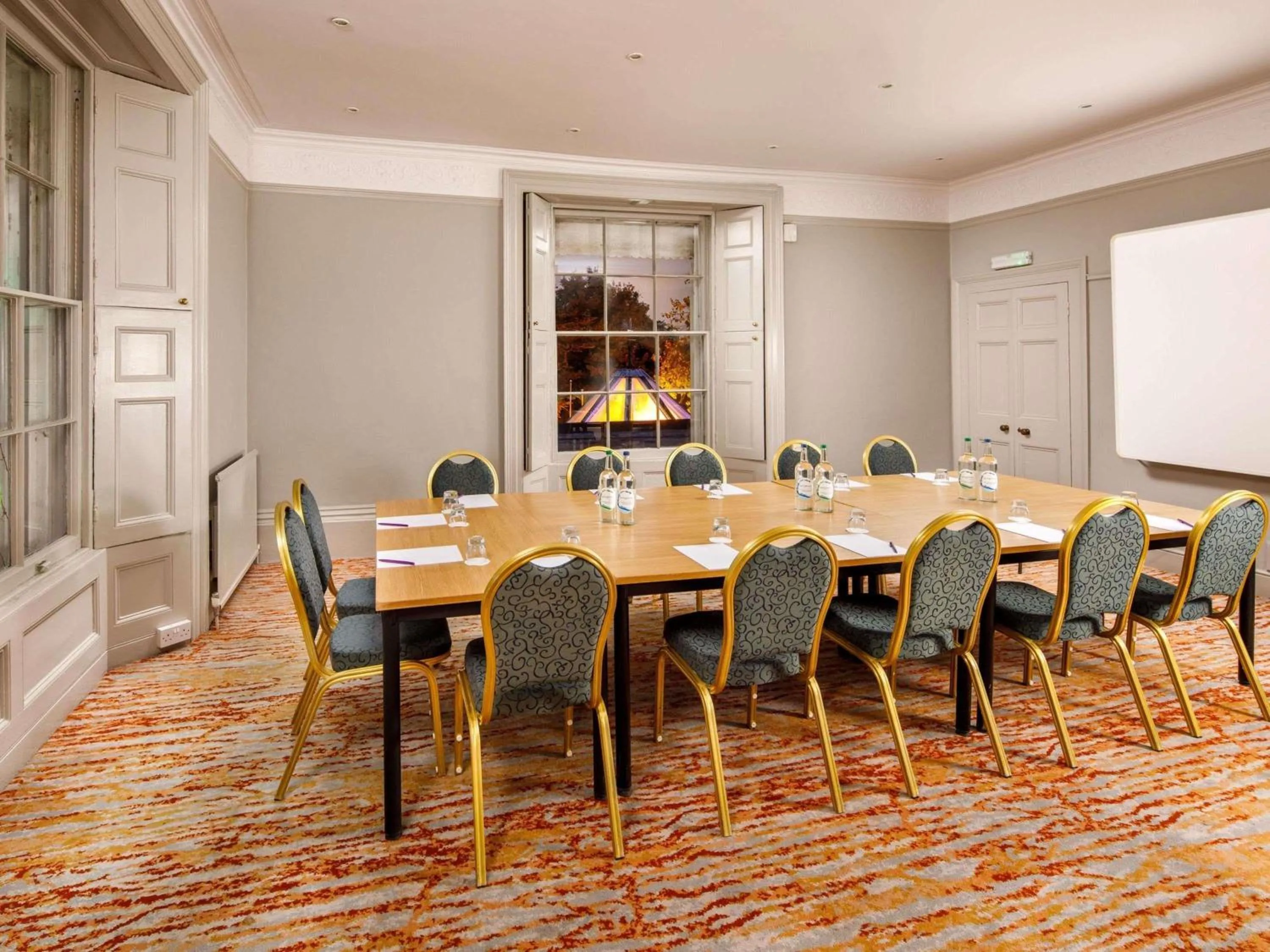 Meeting/conference room in Mercure Bristol North The Grange Hotel