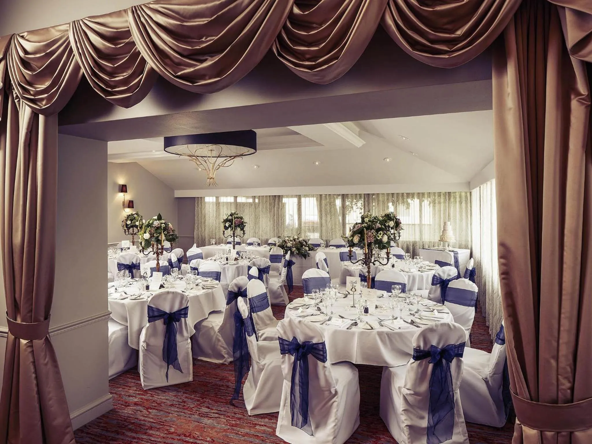 wedding in Mercure Bristol North The Grange Hotel