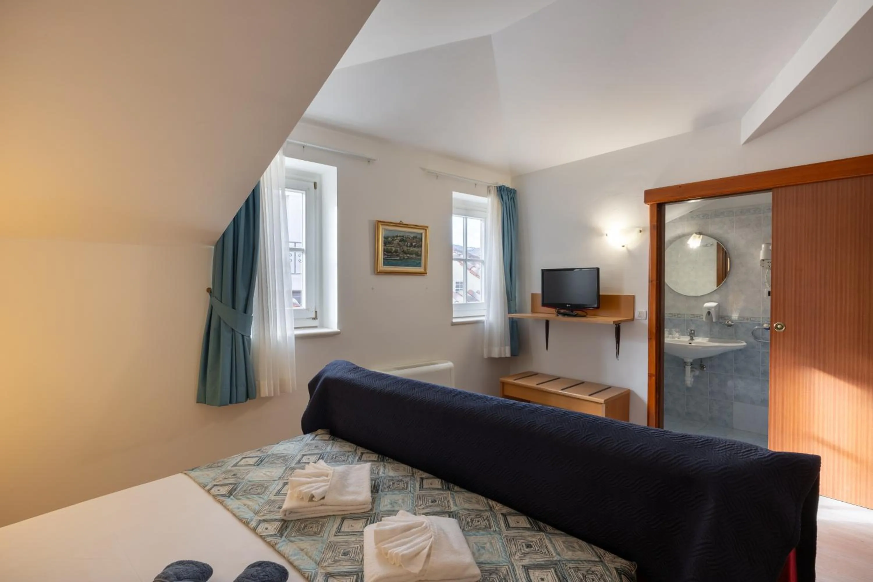 Bed in Villa Fontana