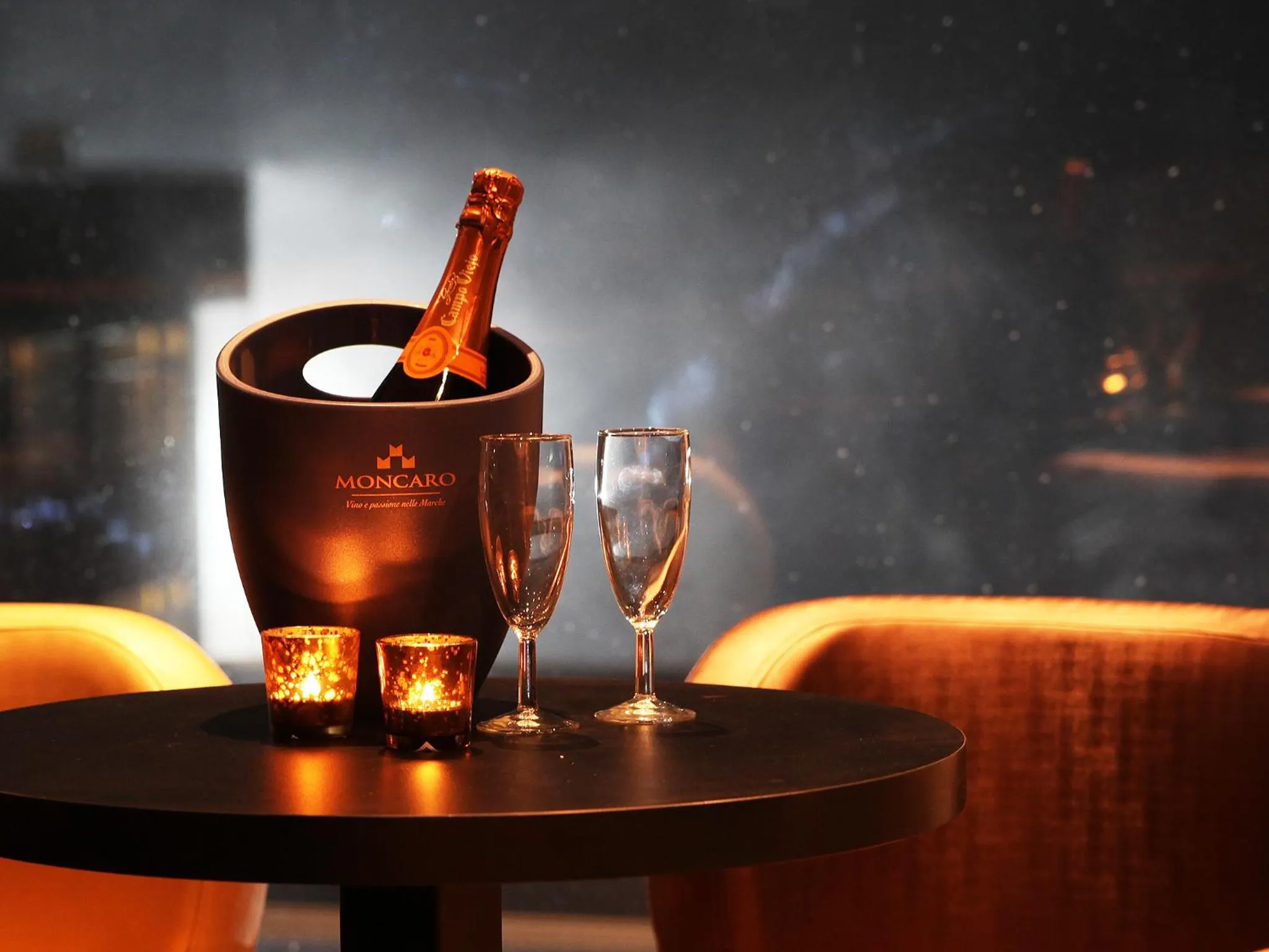 Nightclub / DJ in Hotell Hallstaberget