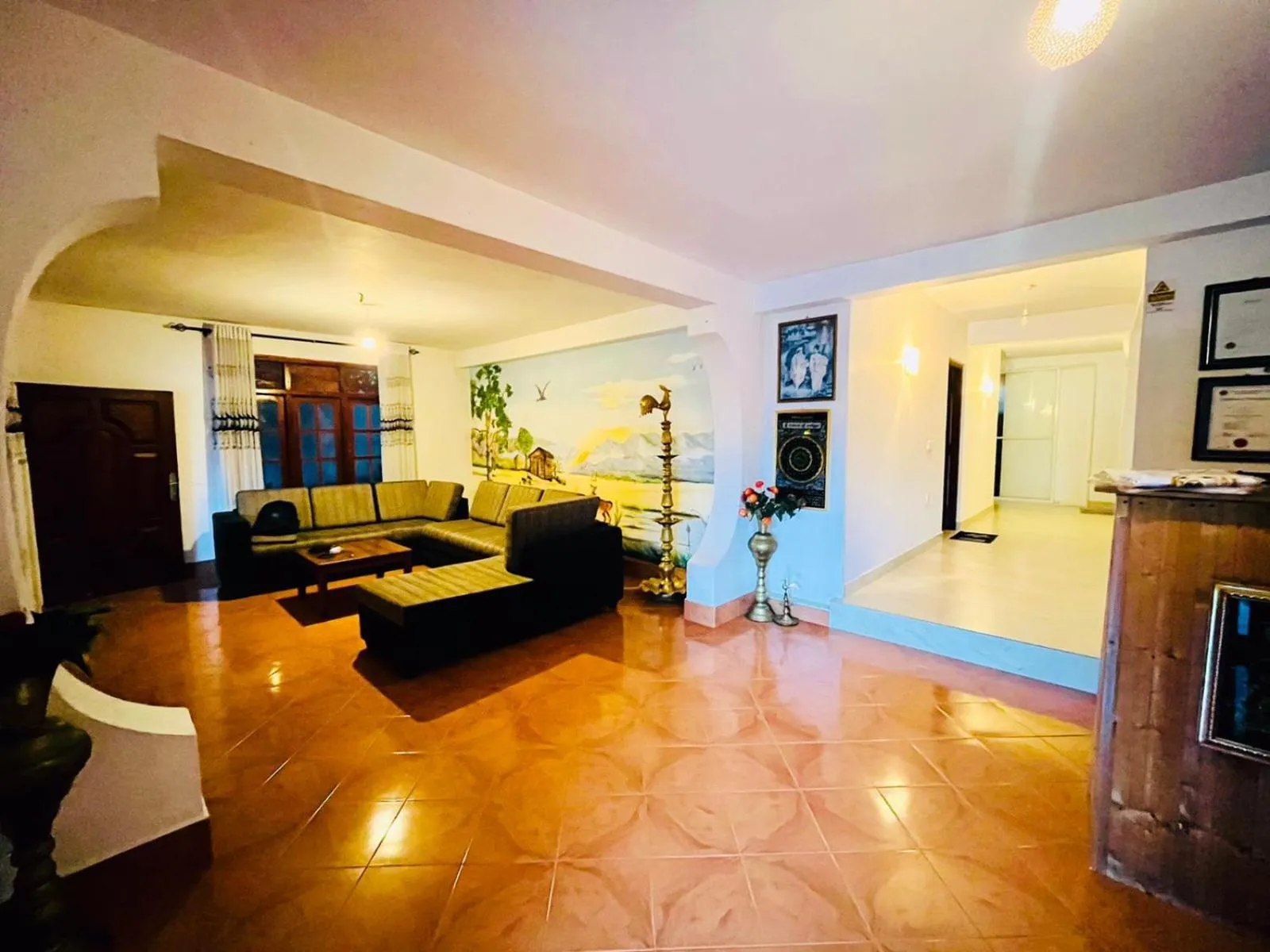 Lobby or reception in Belmond Ella